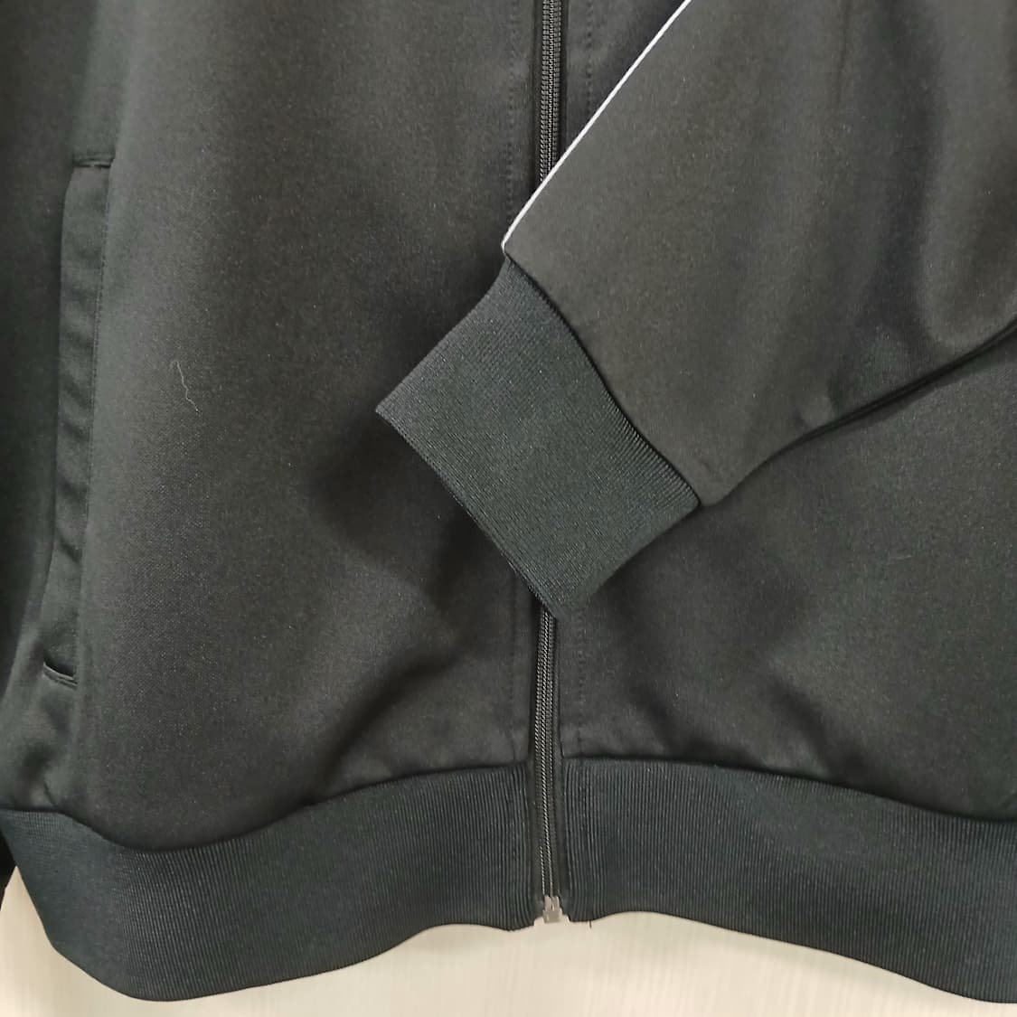 NERDY 블랙 트랙 자켓 레인보우 라인 셋업 상품이미지3