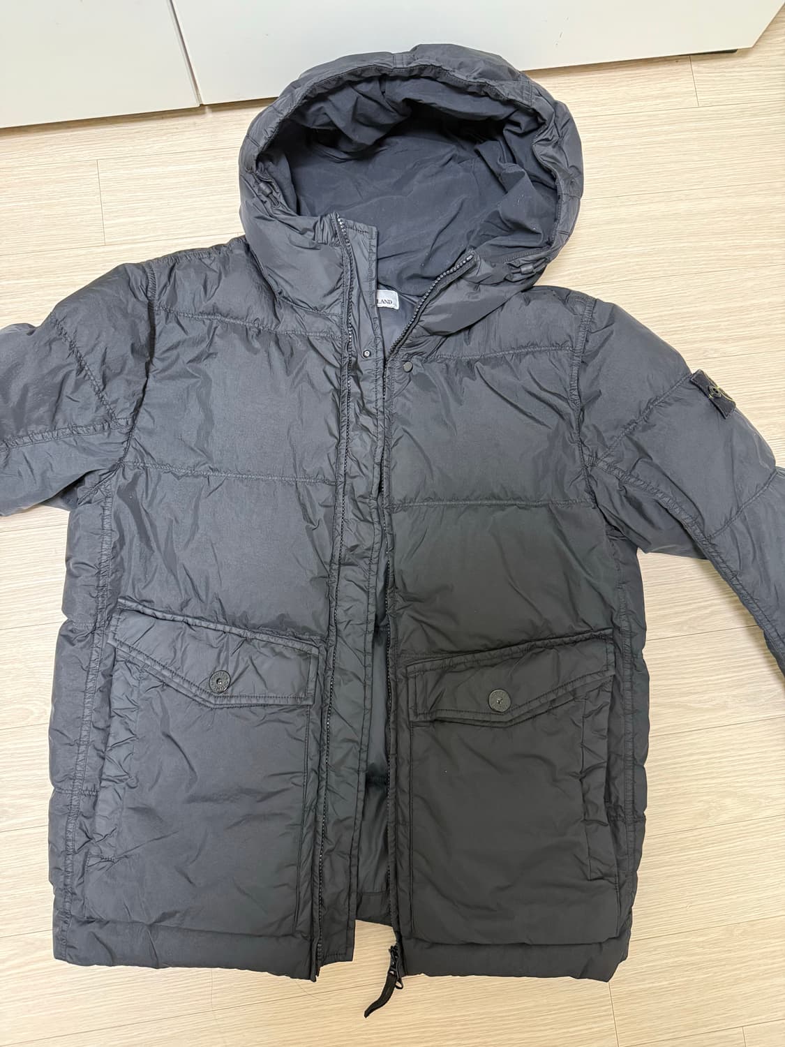 스톤아일랜드 크링클랩스 NY 리사이클 나일론 후드 다운 패딩 상품이미지1