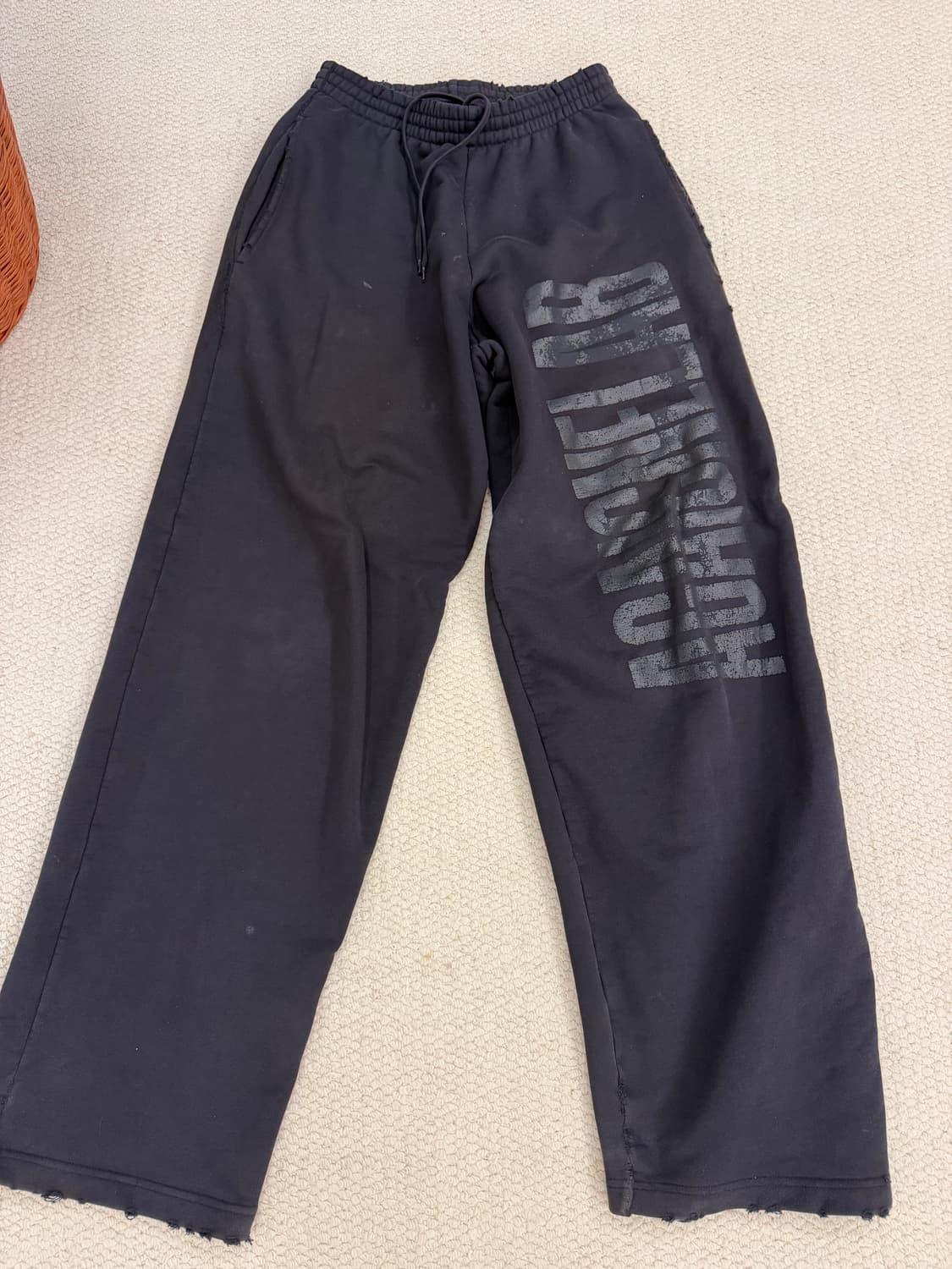 발렌시아가 black baggy Agaicnedlab 스웻팬츠 상품이미지1