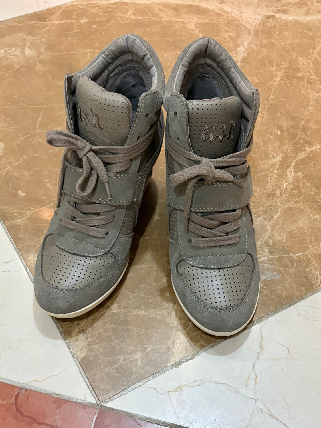 Ash 아쉬 (애쉬) 보위 웨지힐 스니커즈  상품이미지1