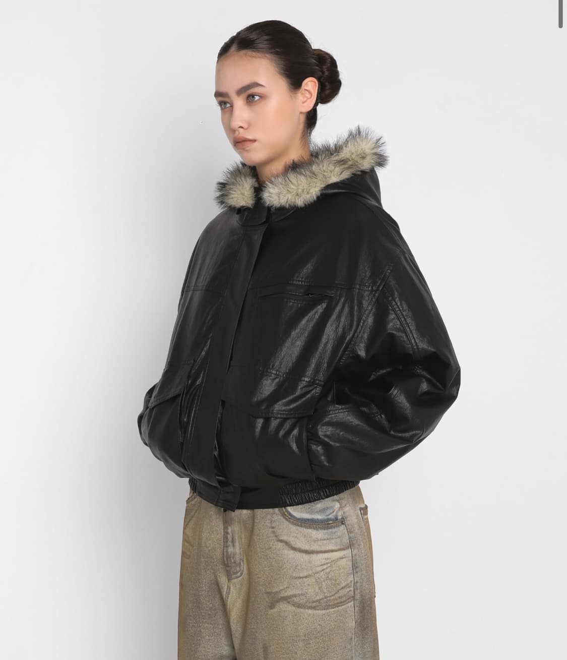 샌드릭 REVERSIBLE FUR LEATHER JUMPER 상품이미지1