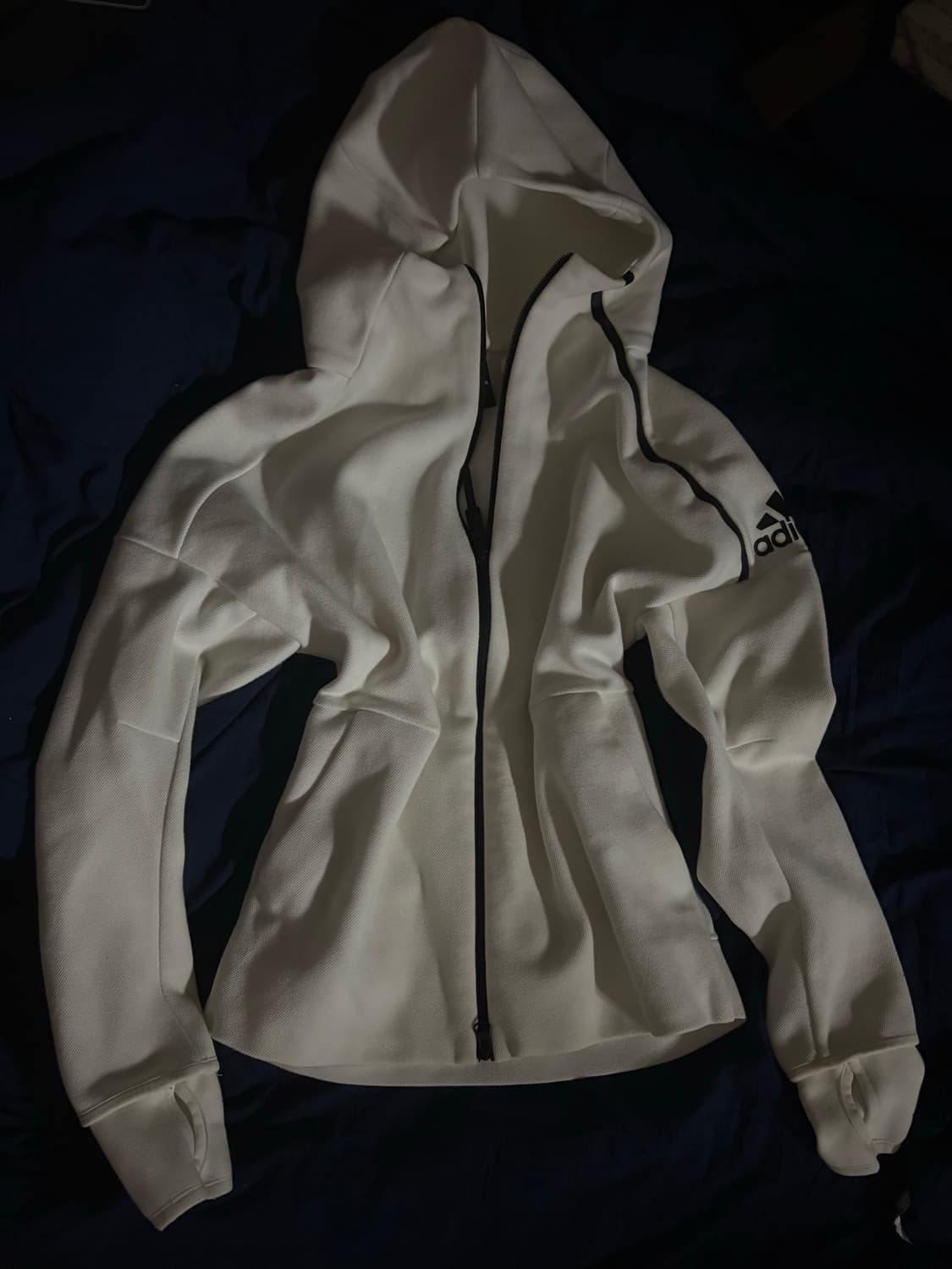 아디다스 ZNE 화이트 유니크 후드집업 상품이미지1