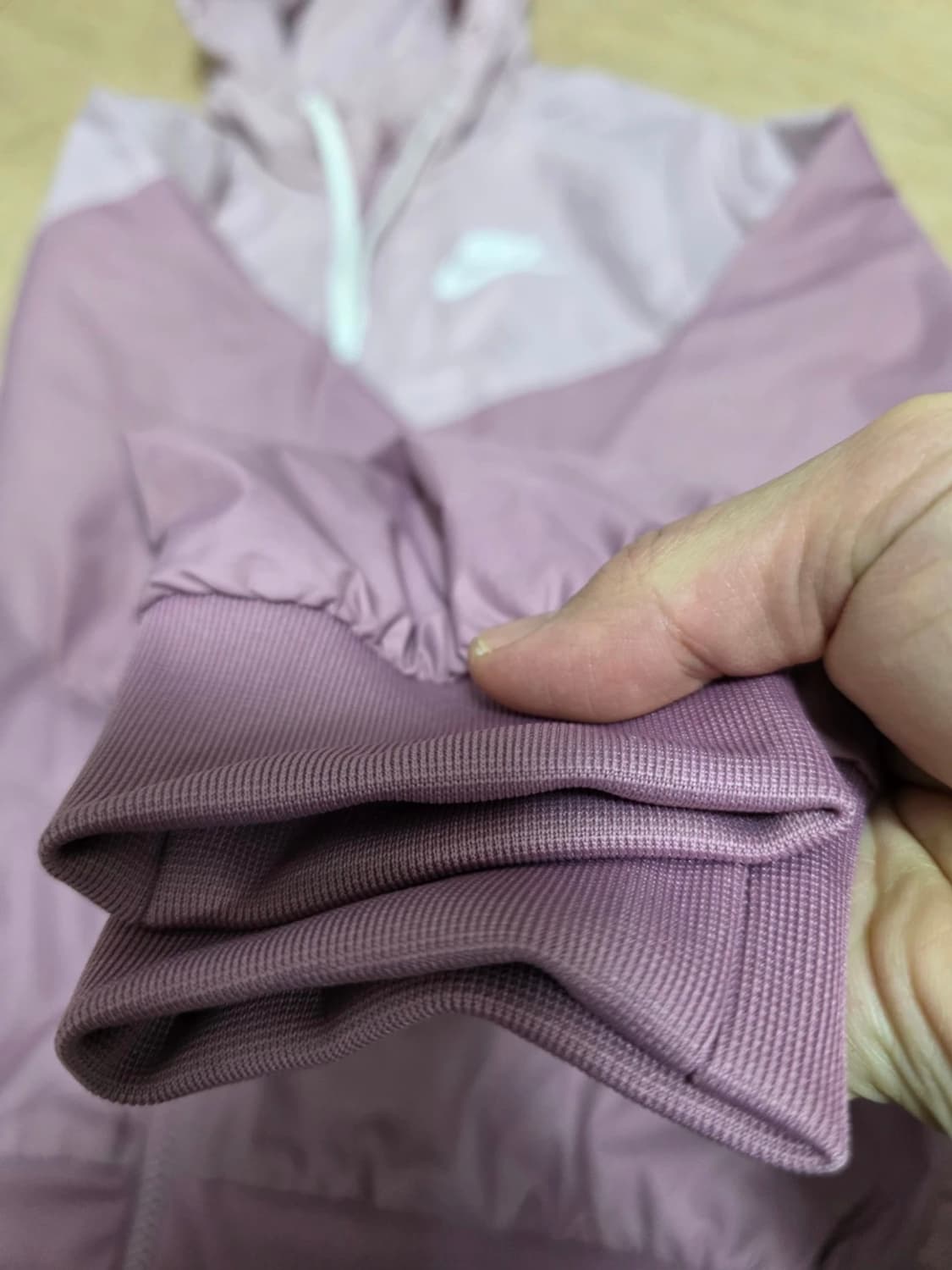 나이키 우먼스 윈드러너 바람막이 자켓 M 상품이미지5