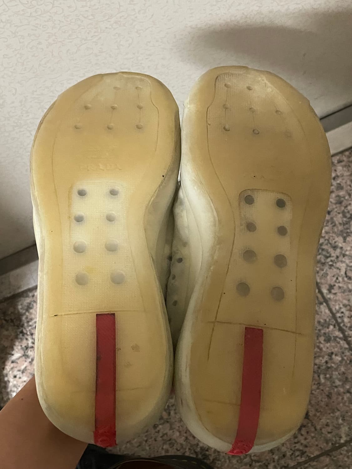 아디다스 프라다 루나로사 270 상품이미지3