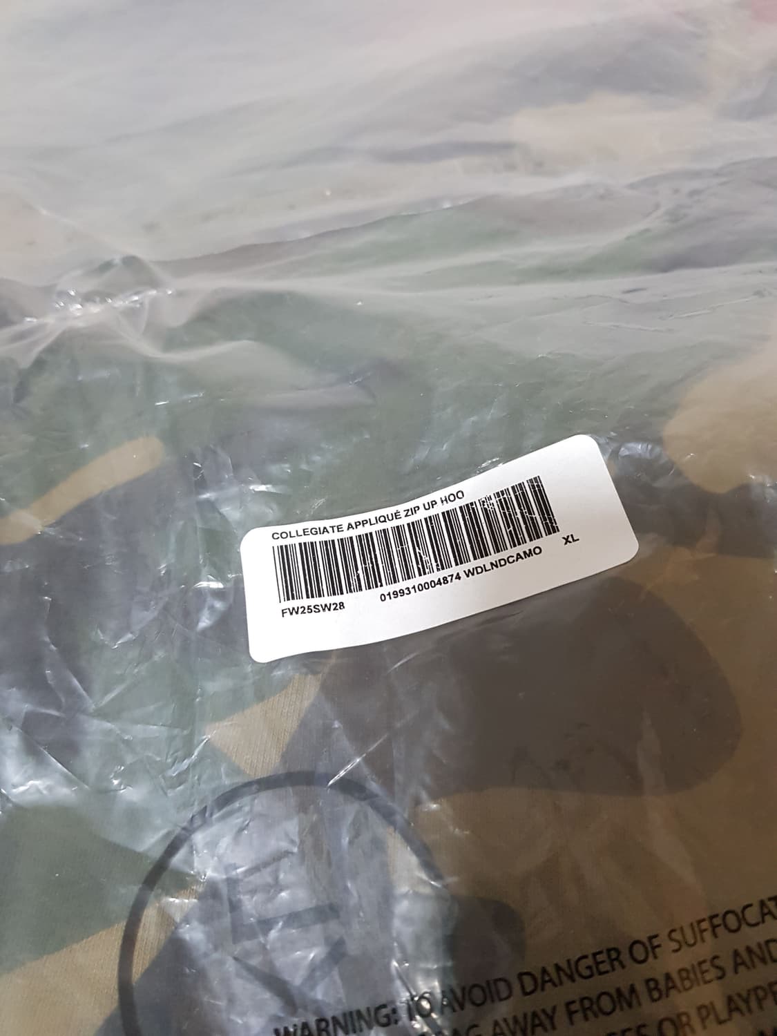 슈프림 컬리지에이트 후드 집업 티셔츠 우드랜드 카모 25FW 상품이미지9