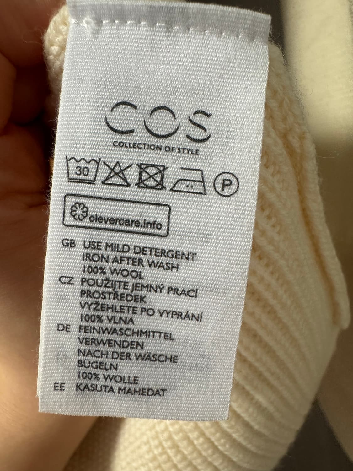 COS 코스 메리노 울 크루넥 니트 (크림/XS) 판매합니다 상품이미지8