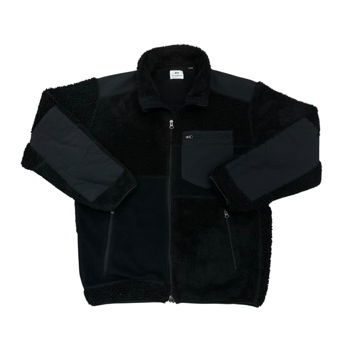 유니클로 엔지니어드가먼츠 플리츠 상품이미지1