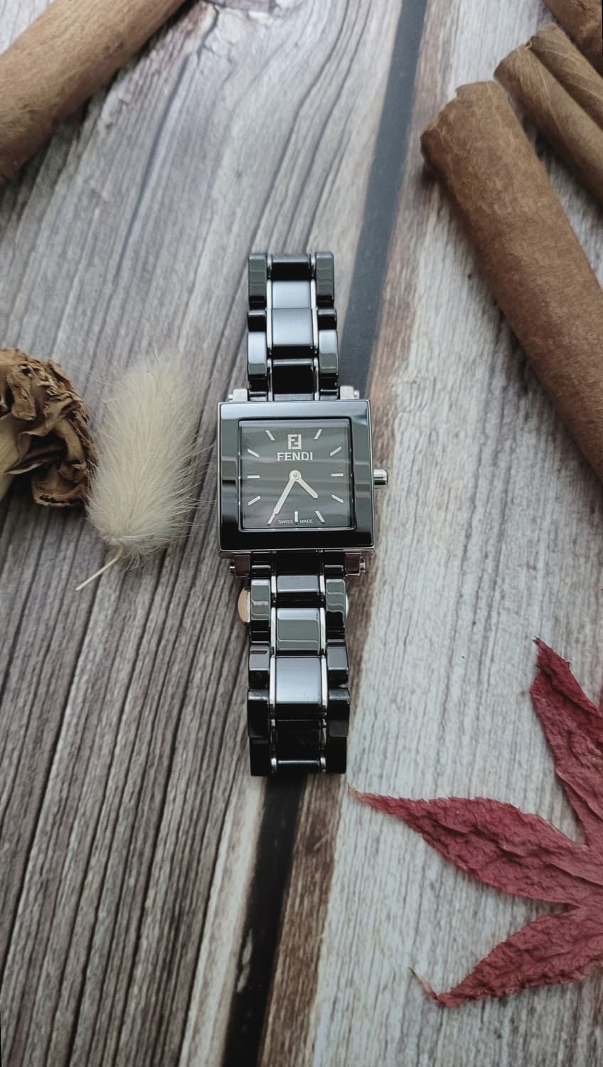[연말세일] 정품 펜디 콰드로 세라믹 쿼츠 시계 상품이미지7