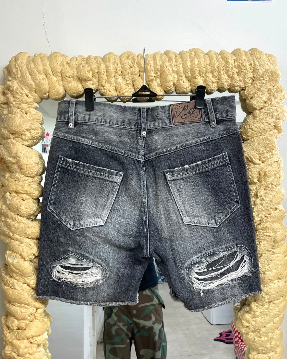 Unicorn heart damage denim shorts  상품이미지5
