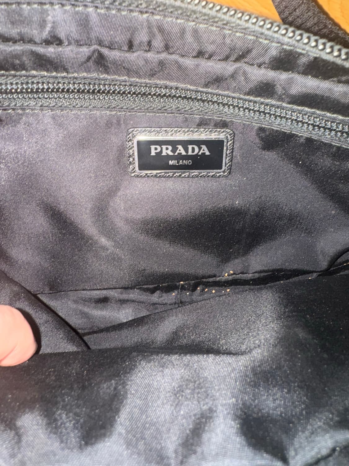 프라다 힙색 상품이미지2