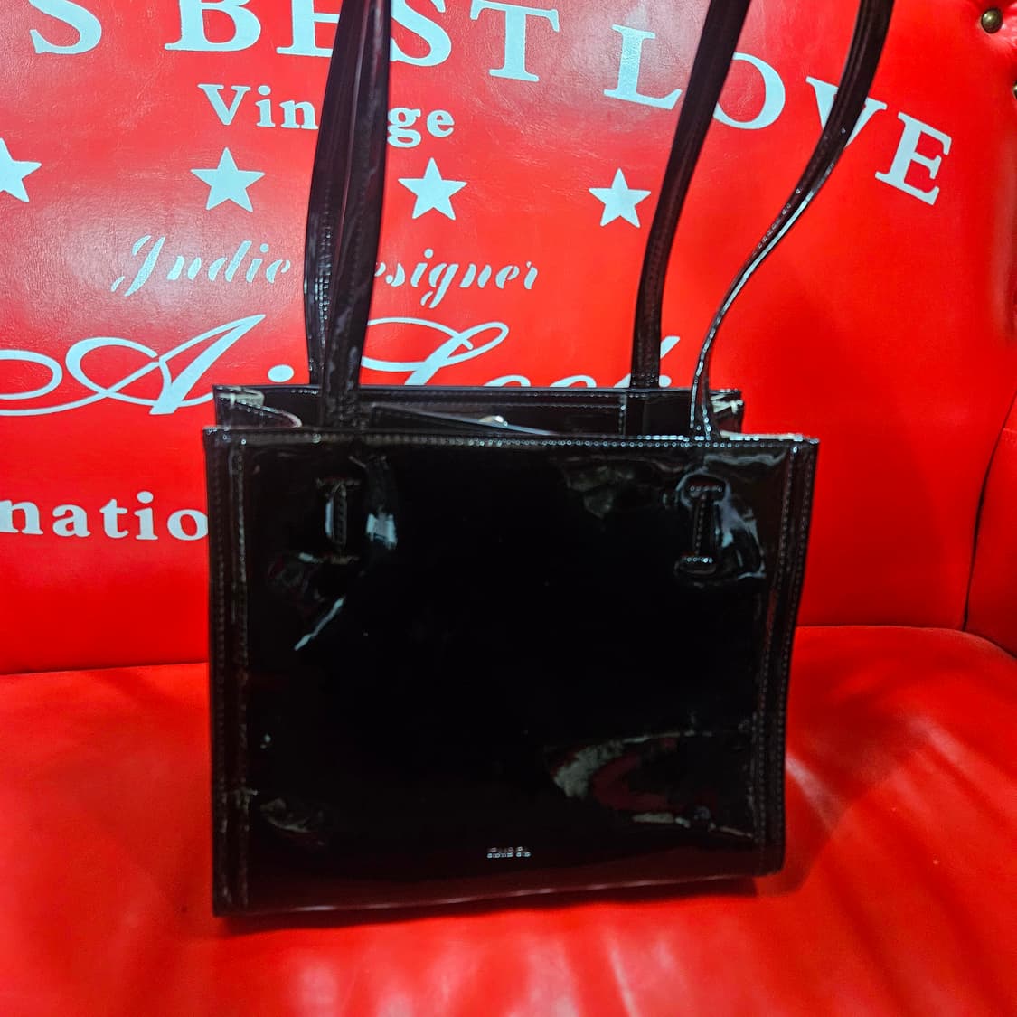 스탠드오일 오블롱백 에나멜 숄더백
24 20 13size  상품이미지2