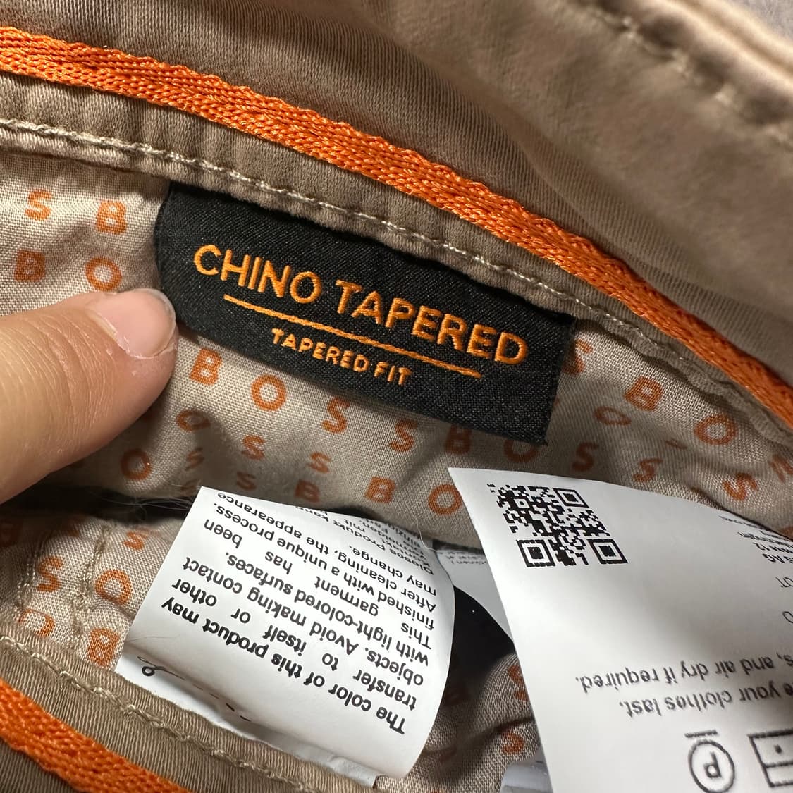 ✨ (새상품) 휴고보스 테이퍼드 핏 치노 팬츠  상품이미지5