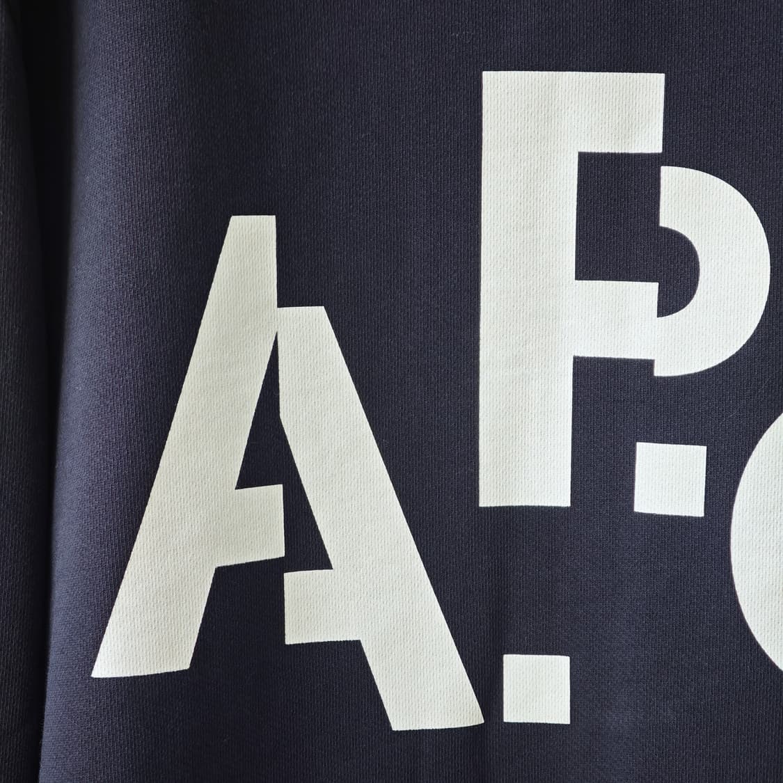 아페쎄 A.P.C. Decal 빅로고 맨투맨 네이비 L 상품이미지5