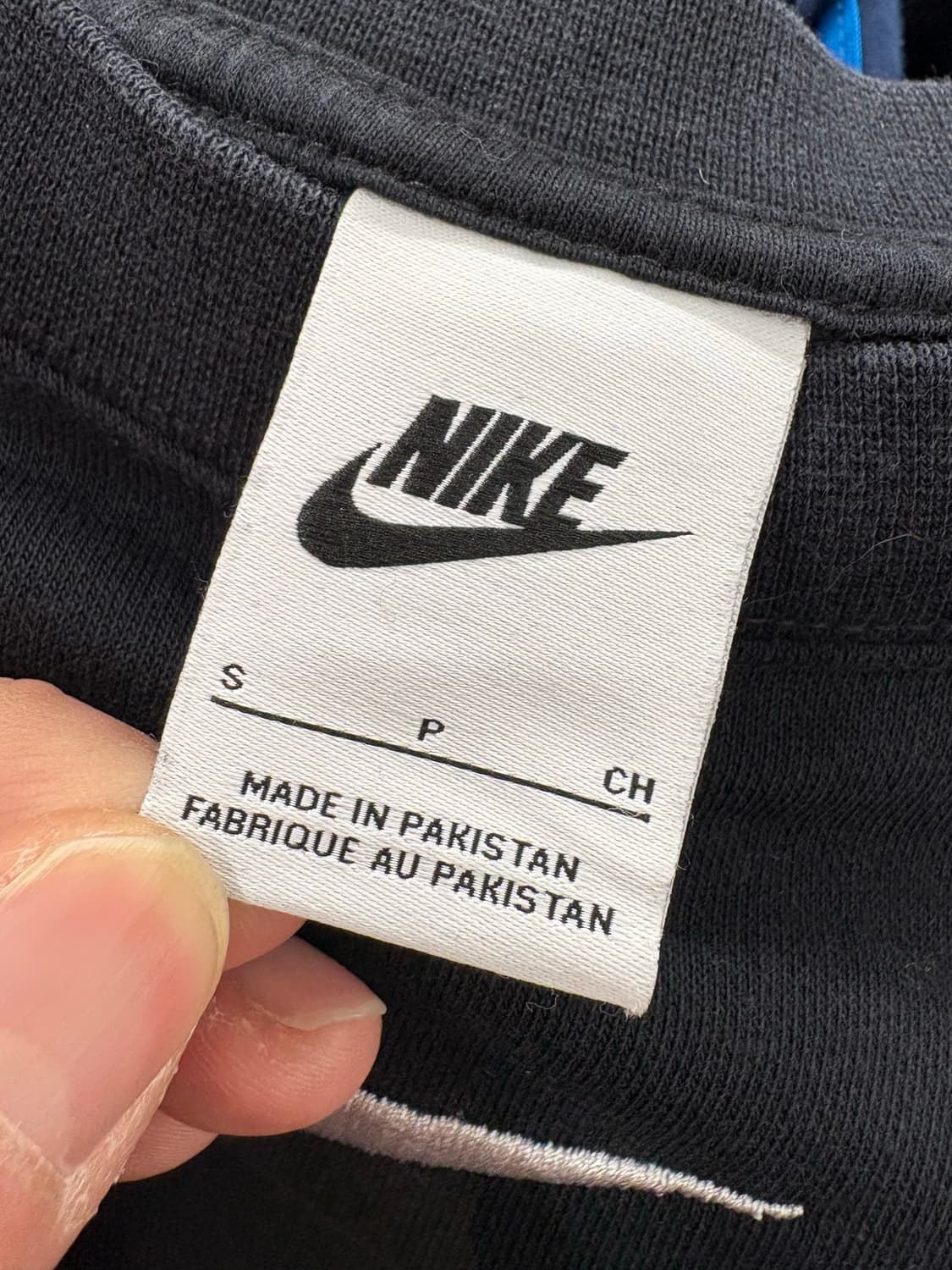 나이키 미드 스우시 크롭 맨투맨 블랙 상품이미지4