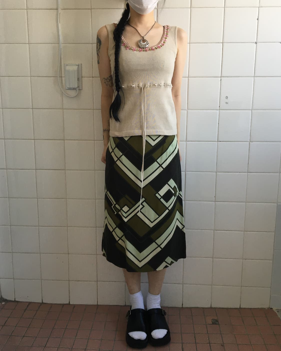 Flower stitch point sleeveless 상품이미지4