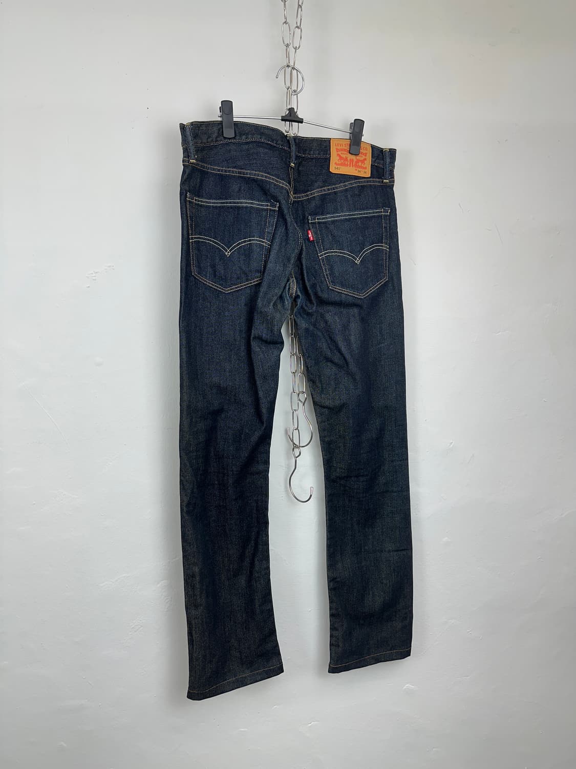 Levi’s 541 Dark Rinse Denim Jeans 상품이미지6