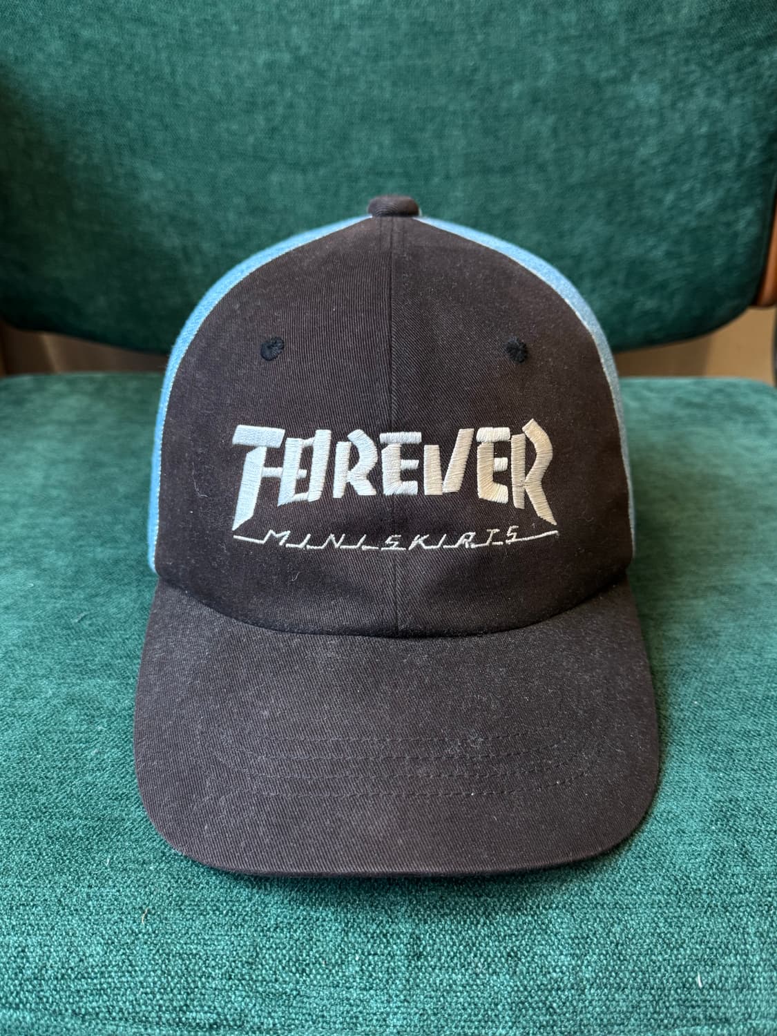 캐피탈 포에버 미니스커트 트레셔 오마주 볼캡 상품이미지1