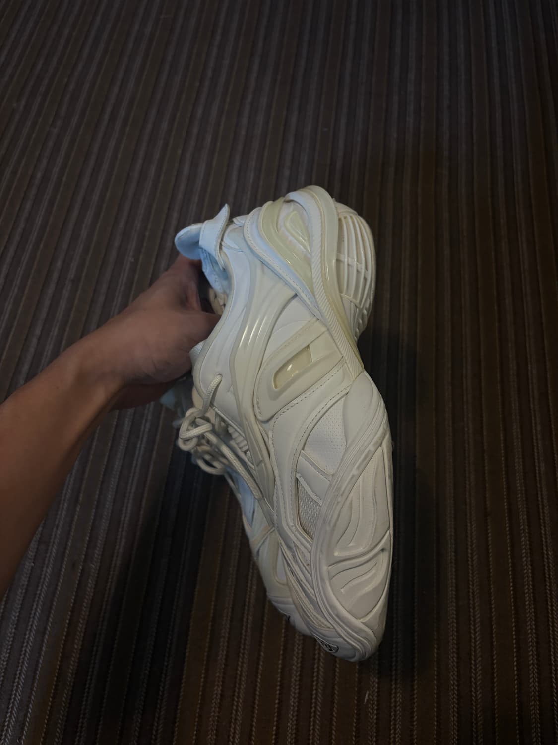 발렌시아가 Tyrex 화이트 스니커즈 40 상품이미지2