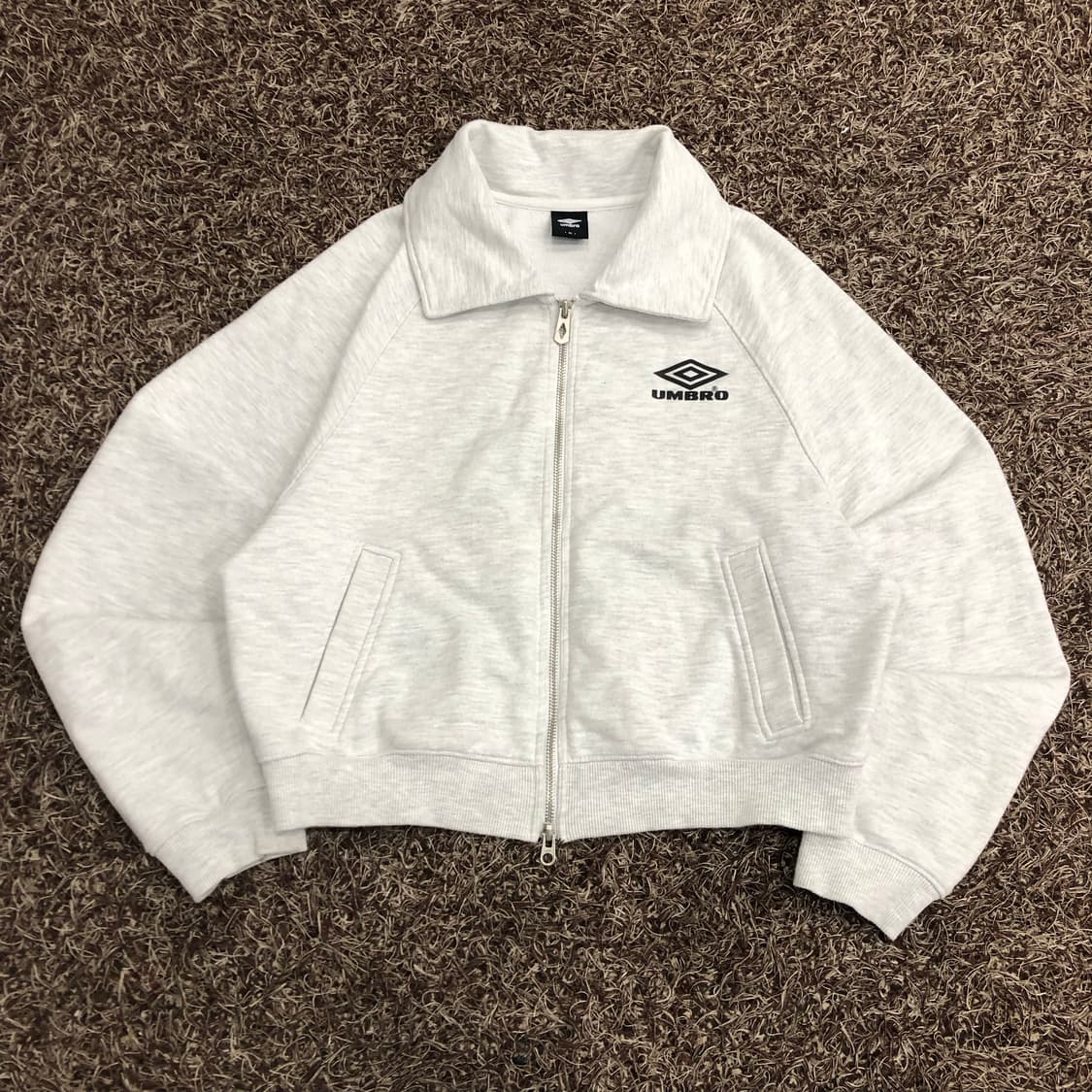 엄브로 빅로고 투웨이 스웻 집업 자켓 상품이미지3