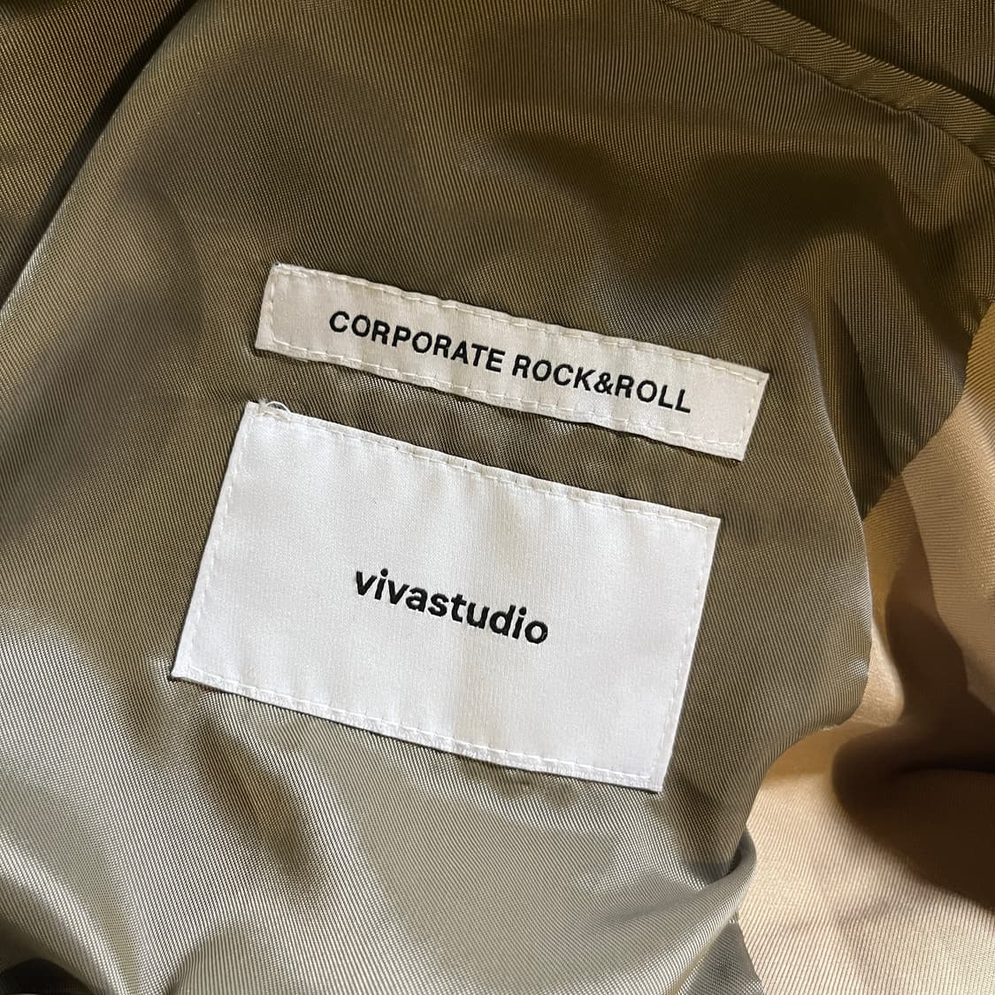 비바스튜디오 트렌치코트 상품이미지8