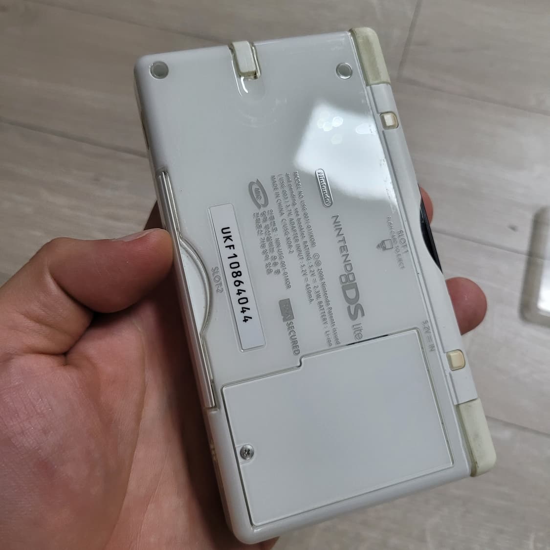 닌텐도 DS lite 화이트 본체에 포켓몬스터 블랙2 상품이미지7