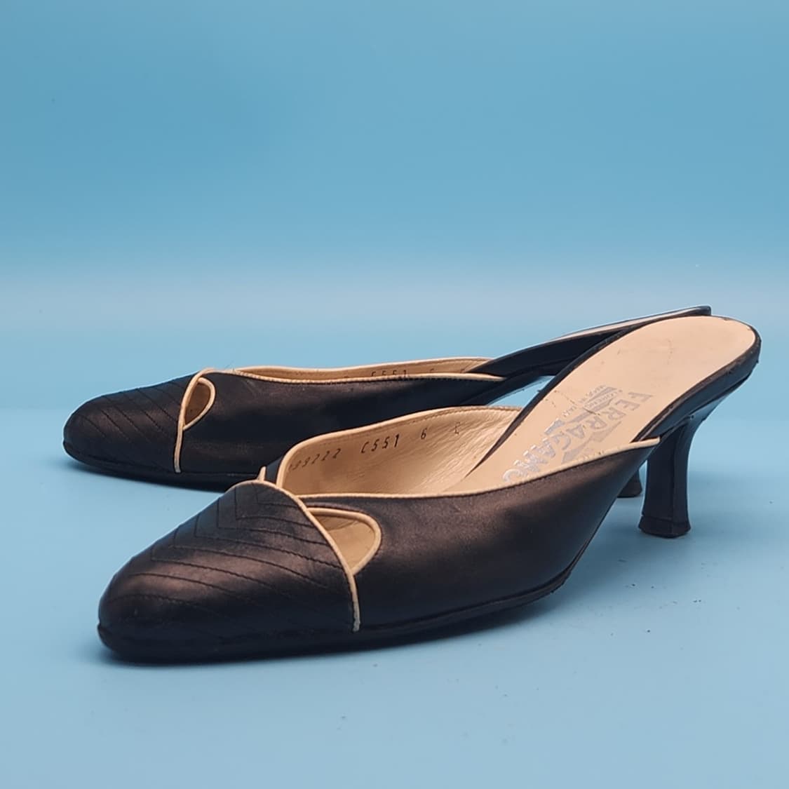 H 페라가모 여성 뮬 230 굽7 상품이미지1