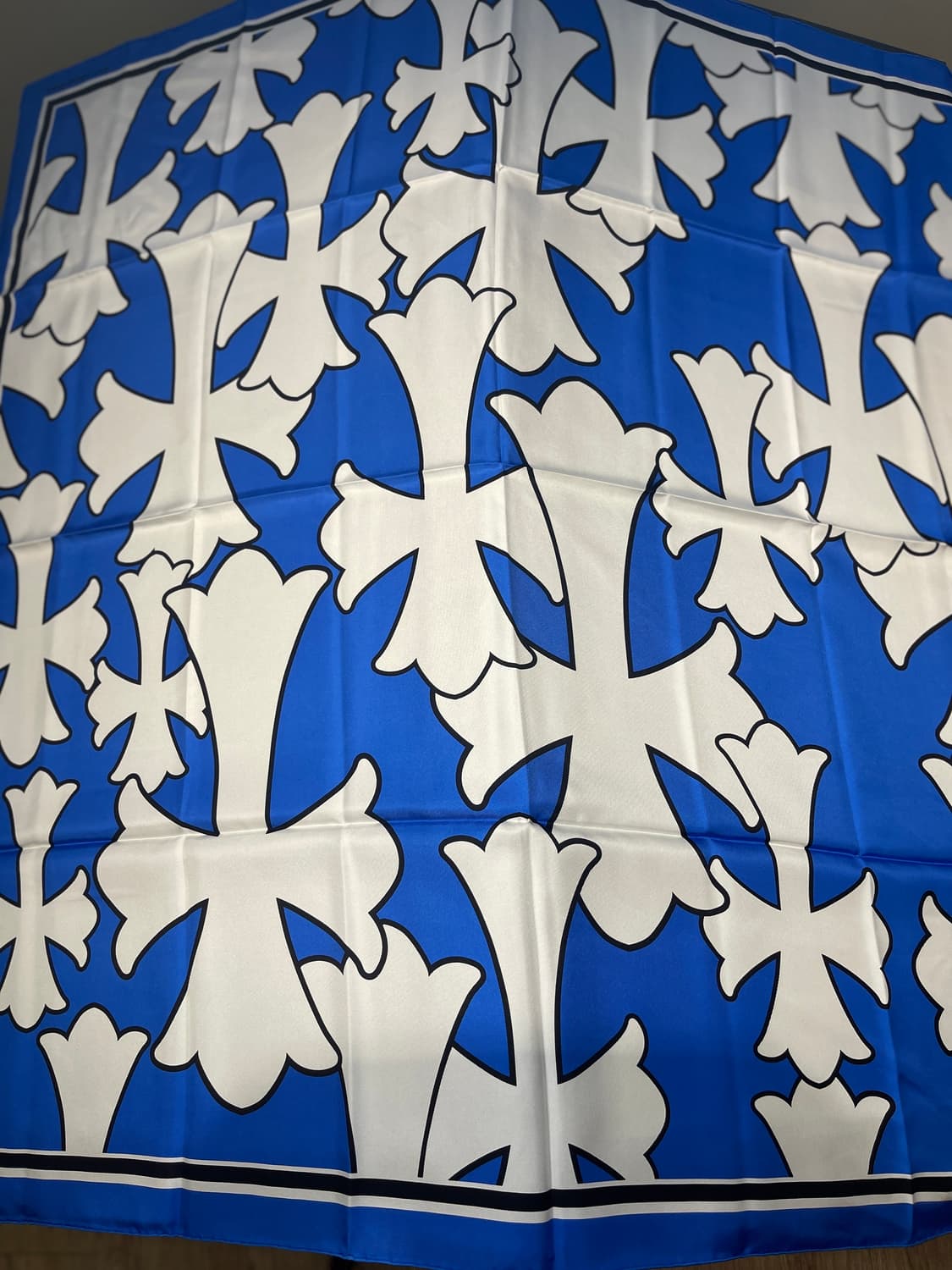 크롬하츠 실크 스카프 블루 세메터리 상품이미지3