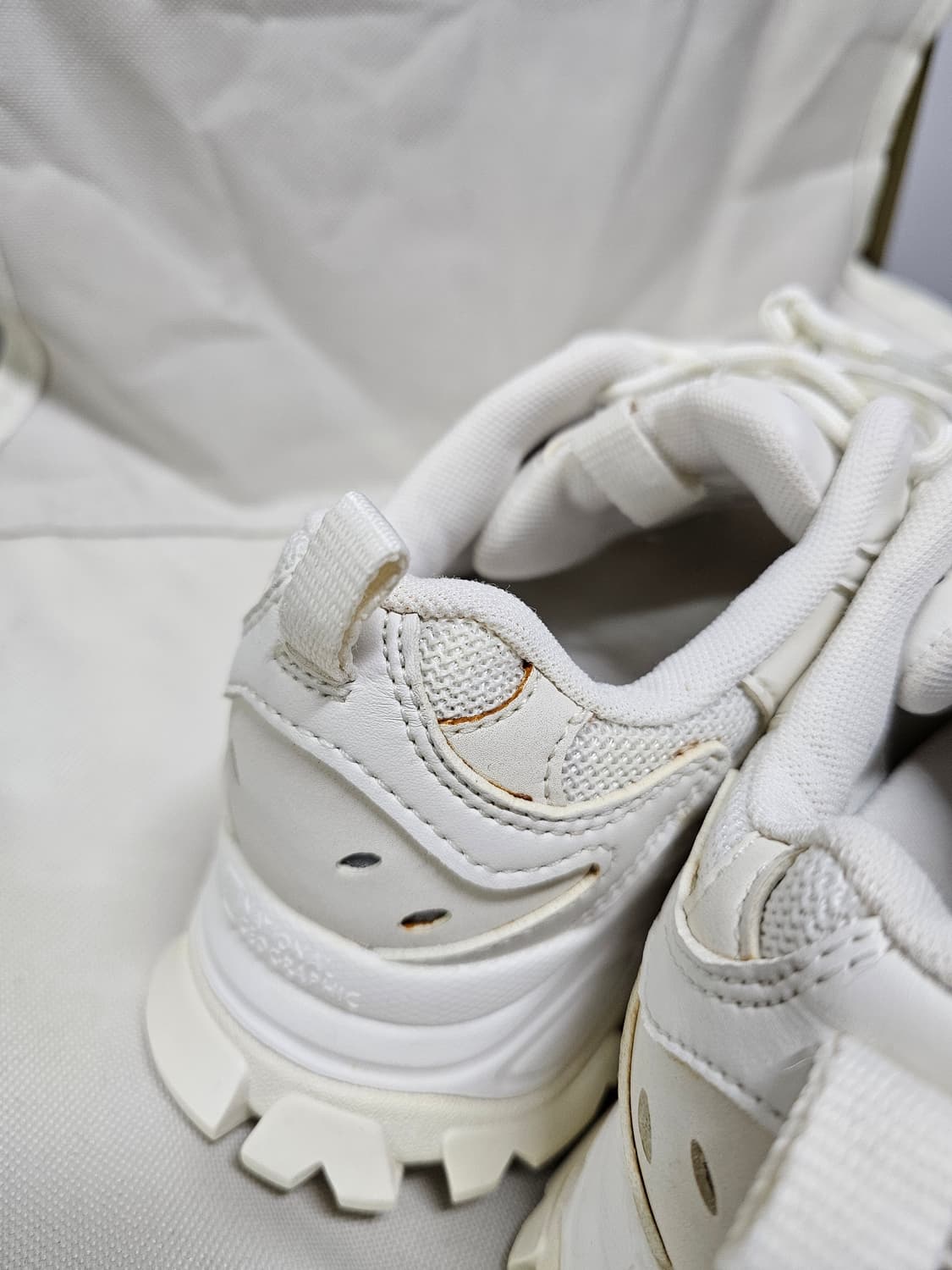 내셔널지오그래픽 어글리슈즈 240 상품이미지5