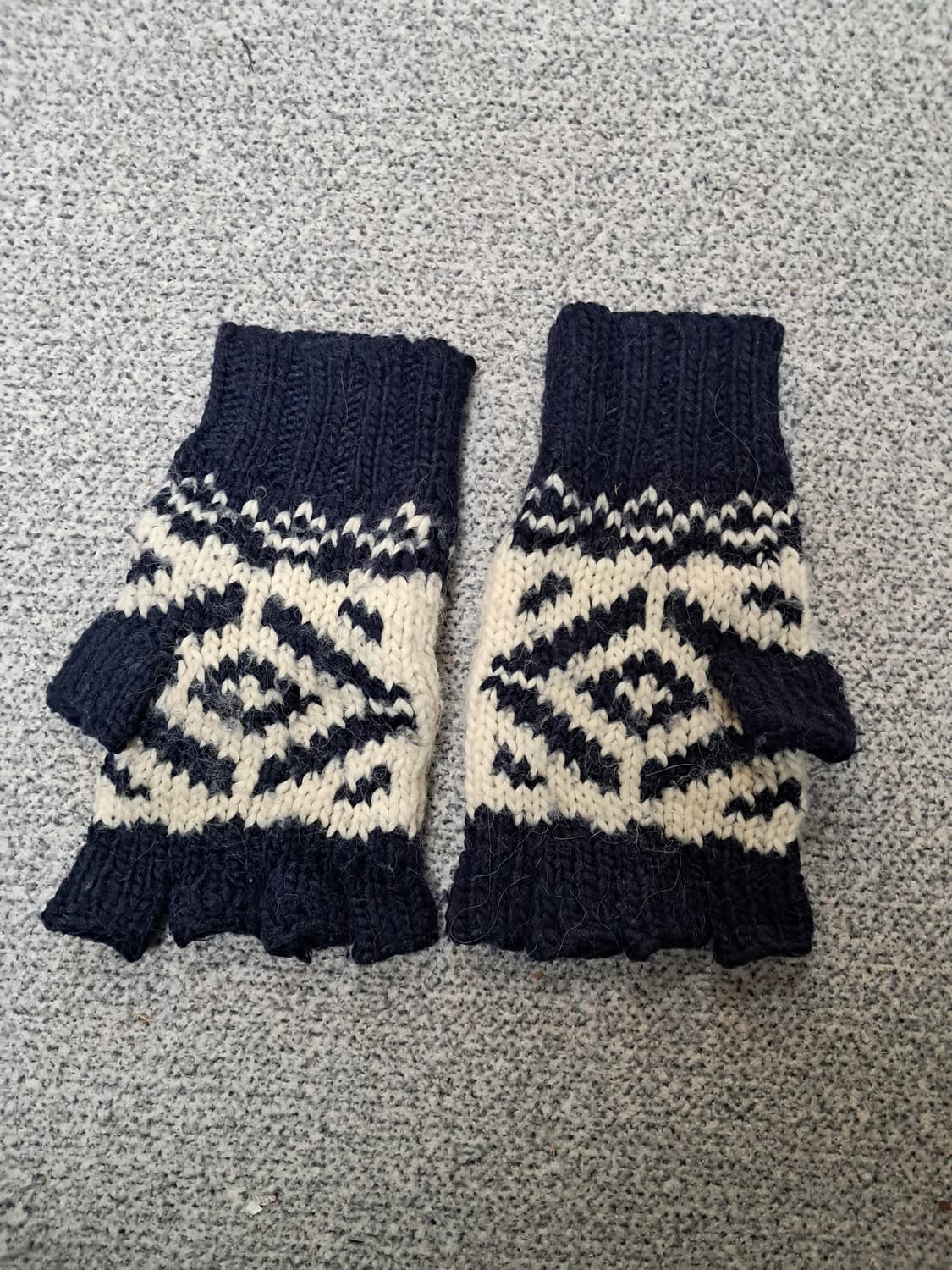 폴로 니트 핑거리스 장갑 네이비/아이보리 상품이미지2