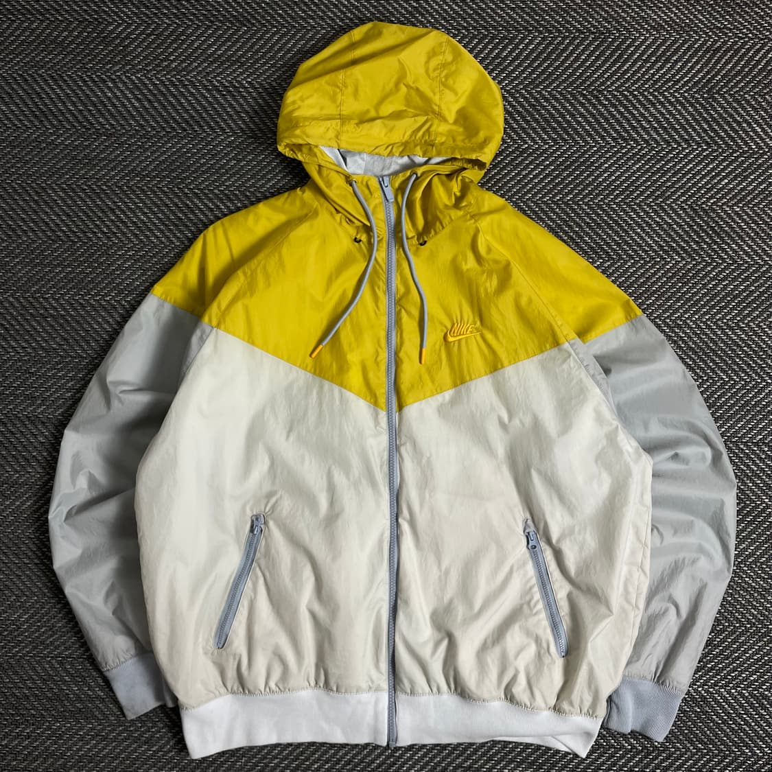 나이키 윈드러너 러닝 바람막이 y 2832 상품이미지2