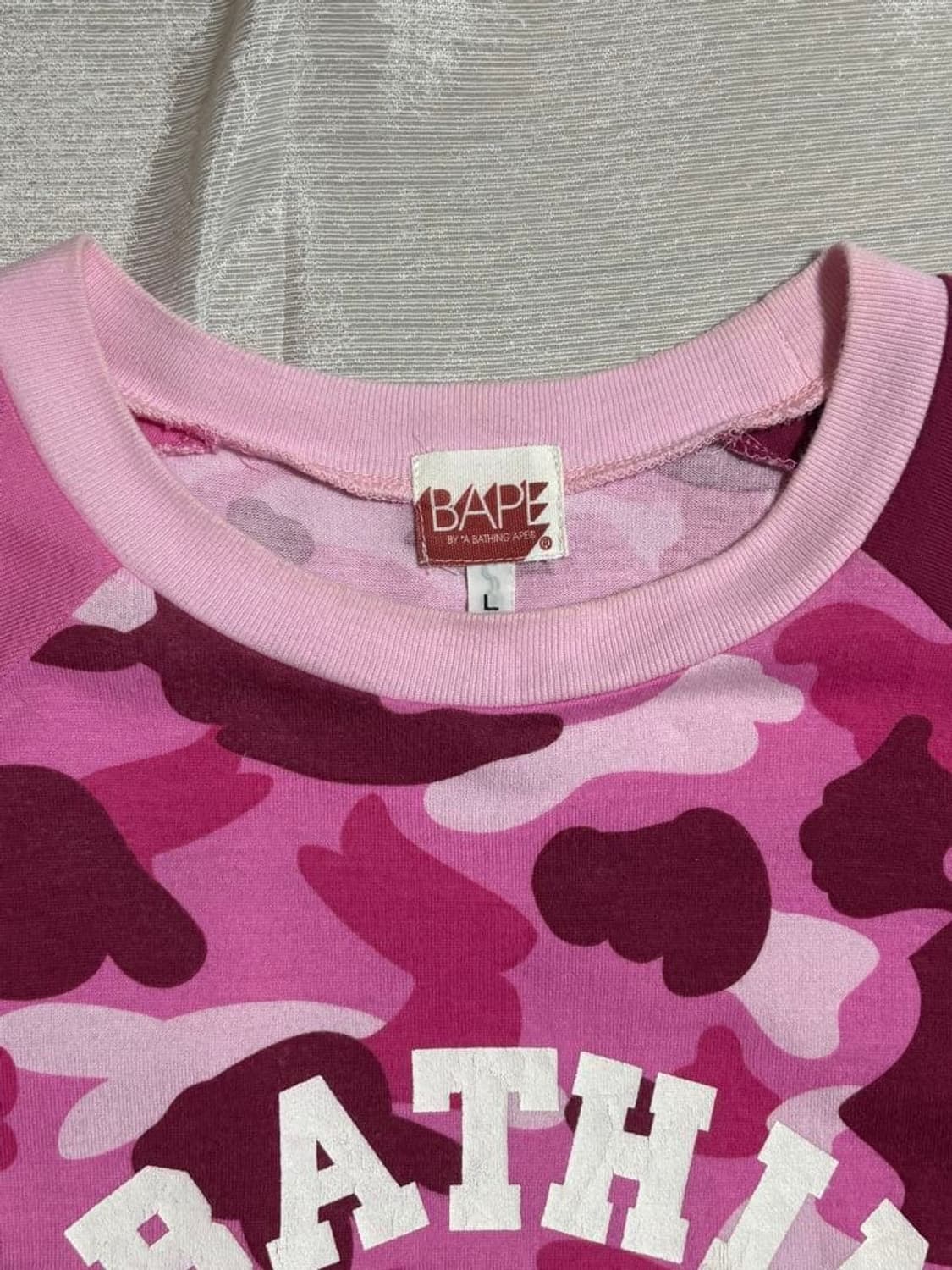  베이프 컬리지 핑크 카모 나그랑 티셔츠 상품이미지2