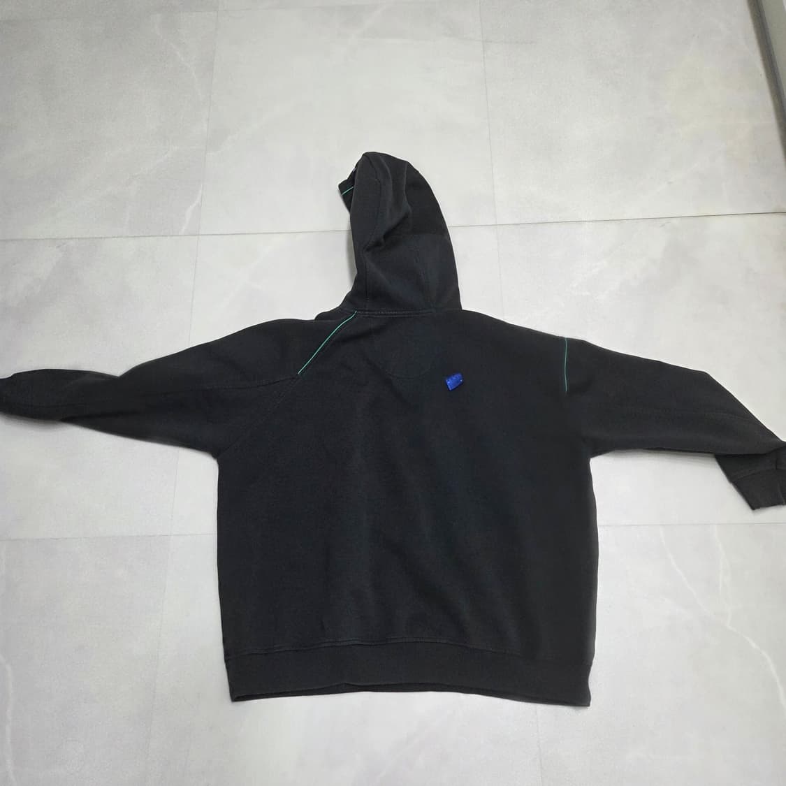 자라×아더에러 후드티 F 상품이미지2