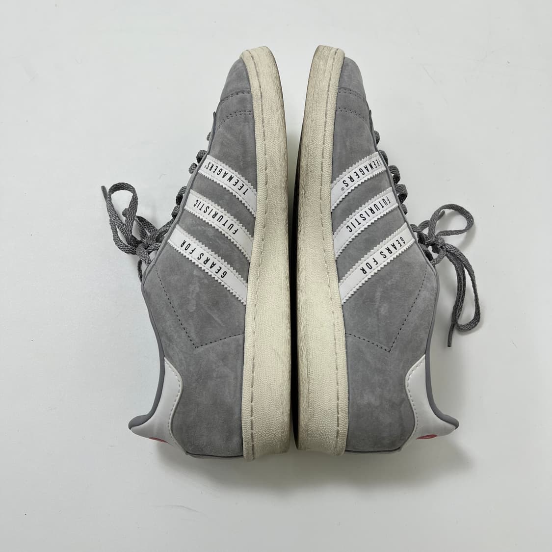 아디다스 X 휴먼메이드 캠퍼스 라이트 오닉스 상품이미지3