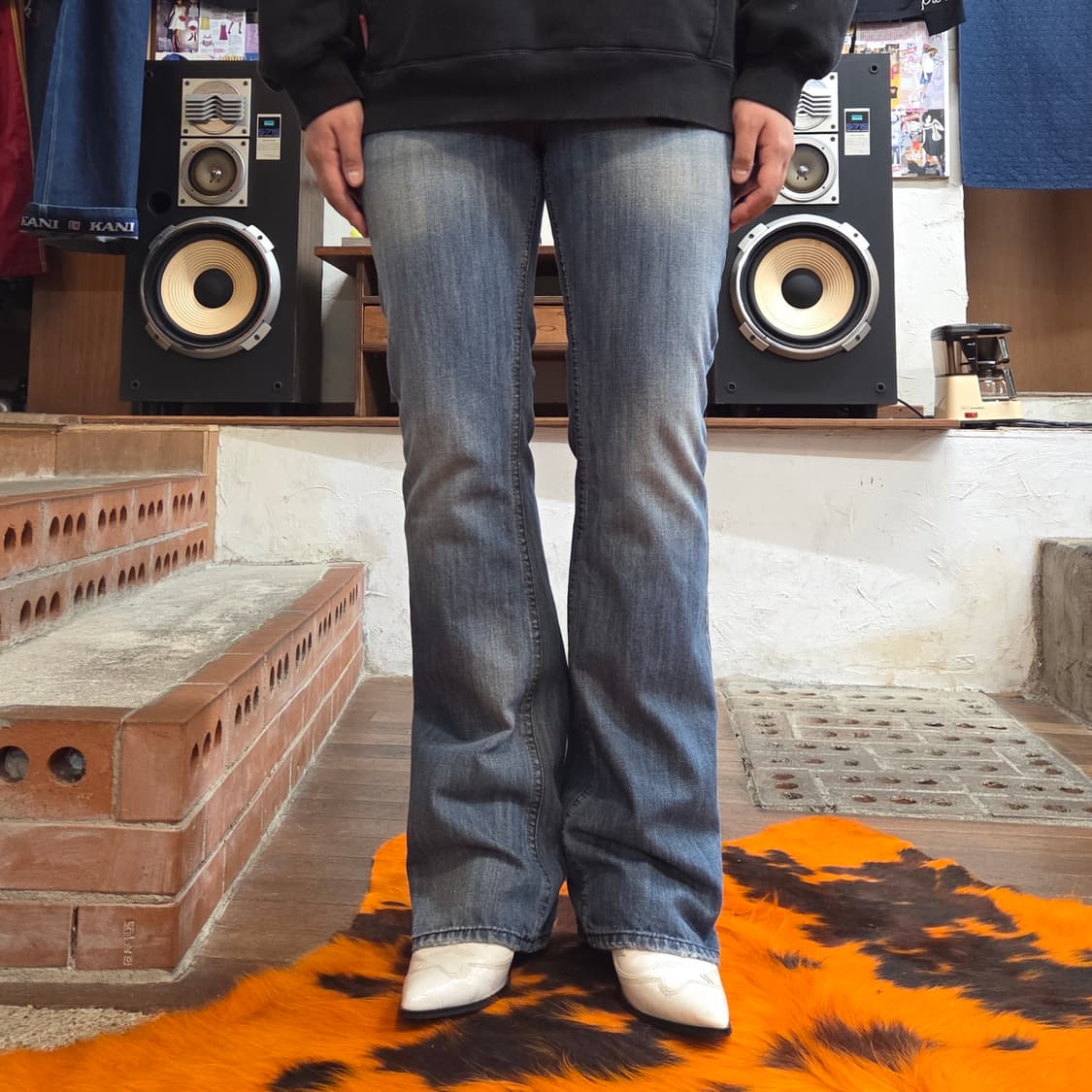 디젤 연청 세미 부츠컷 팬츠 상품이미지2