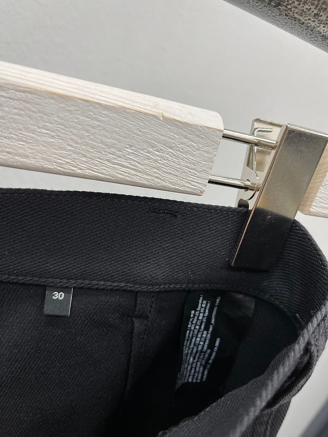 30) 띠어리 신형 카펜더 블랙팬츠 상품이미지3