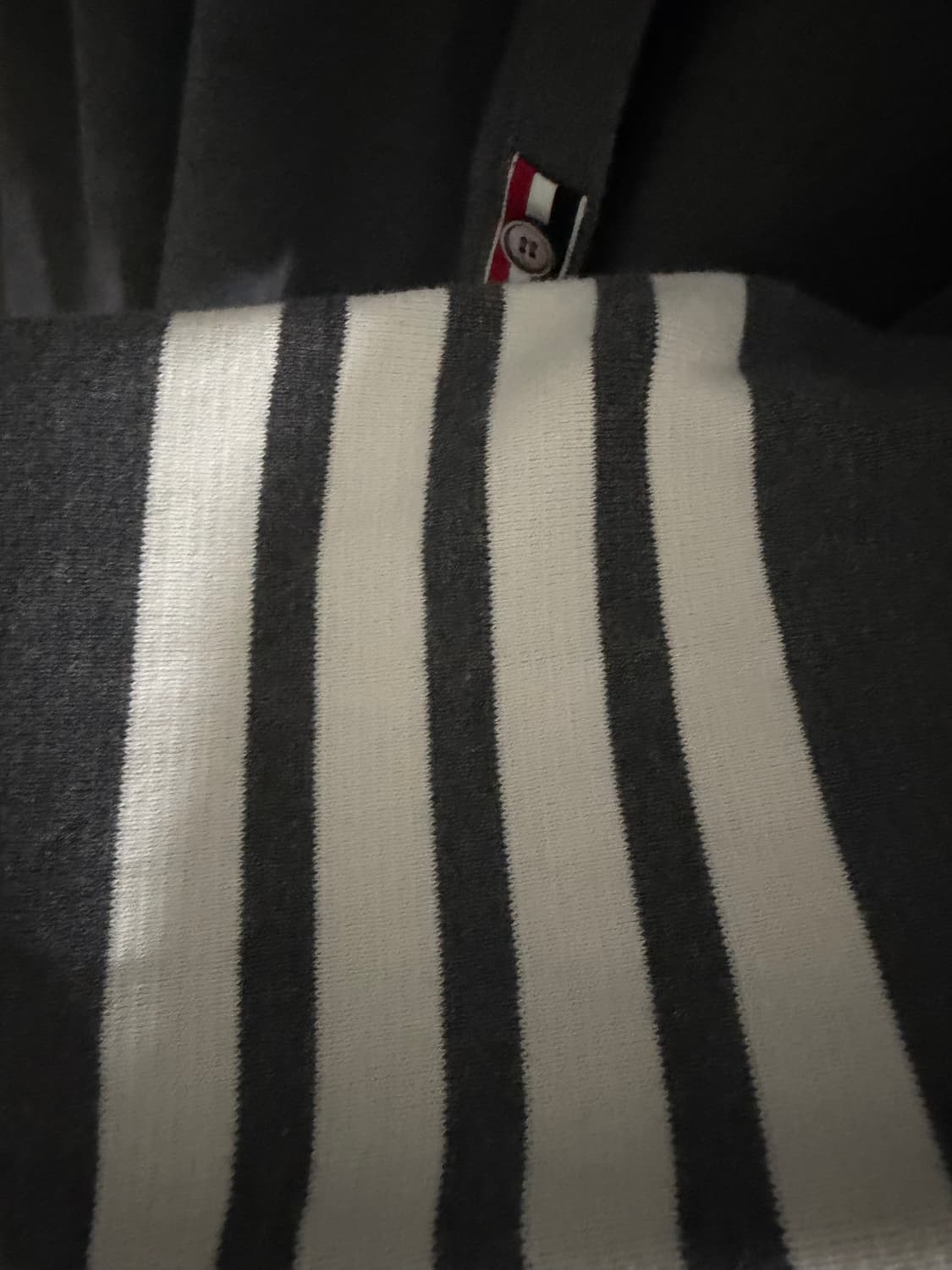 [오늘만] 톰브라운 밀라노스티치 가디건 상품이미지5