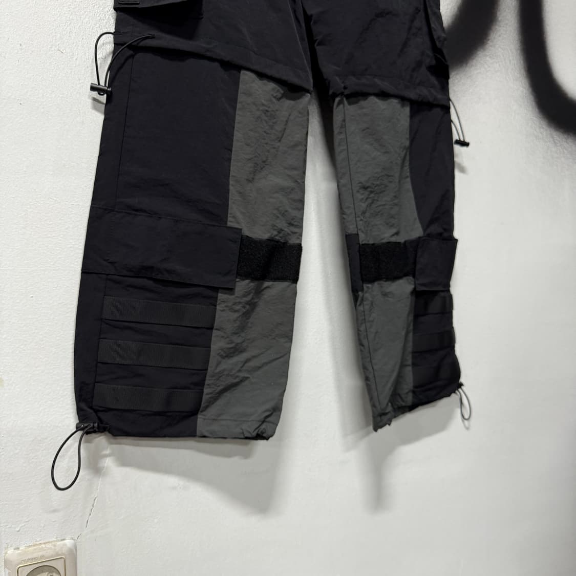 VTG 빈티지 나일론 스트링 , 스트랩 디테일 와이드 밴딩 카고 팬츠 상품이미지5