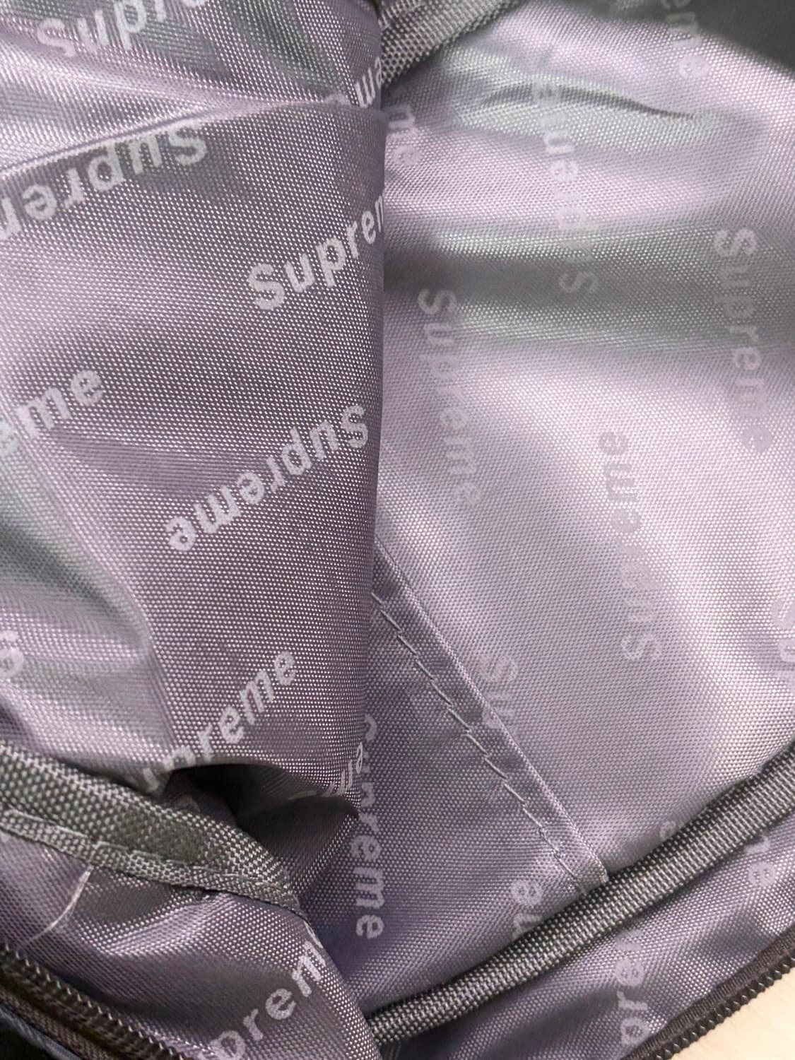 슈프림 카모 슬링백 블랙 네이비 상품이미지5