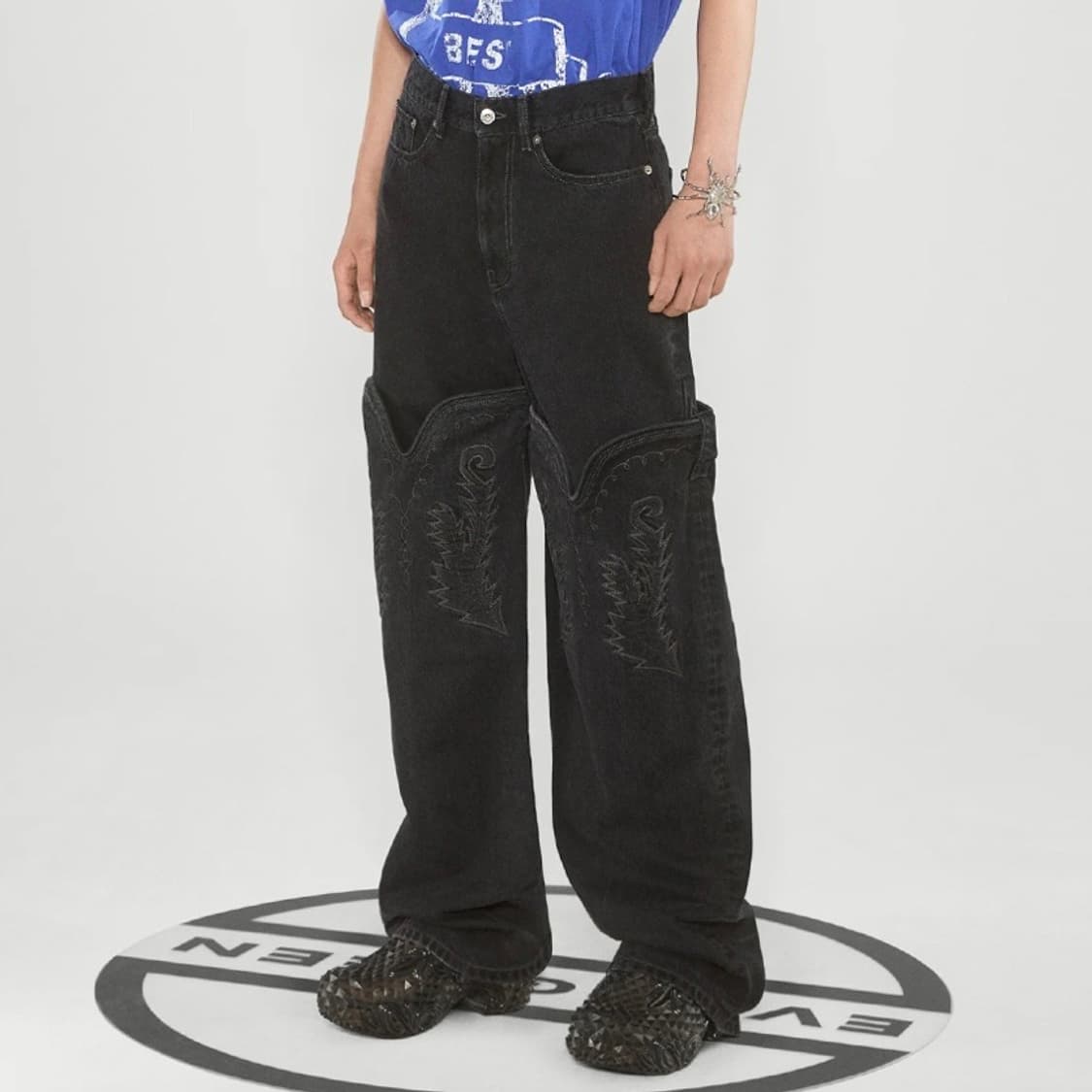 [29]와이프로젝트 Y/Project 맥시 카우보이 커프 진/블랙 상품이미지1