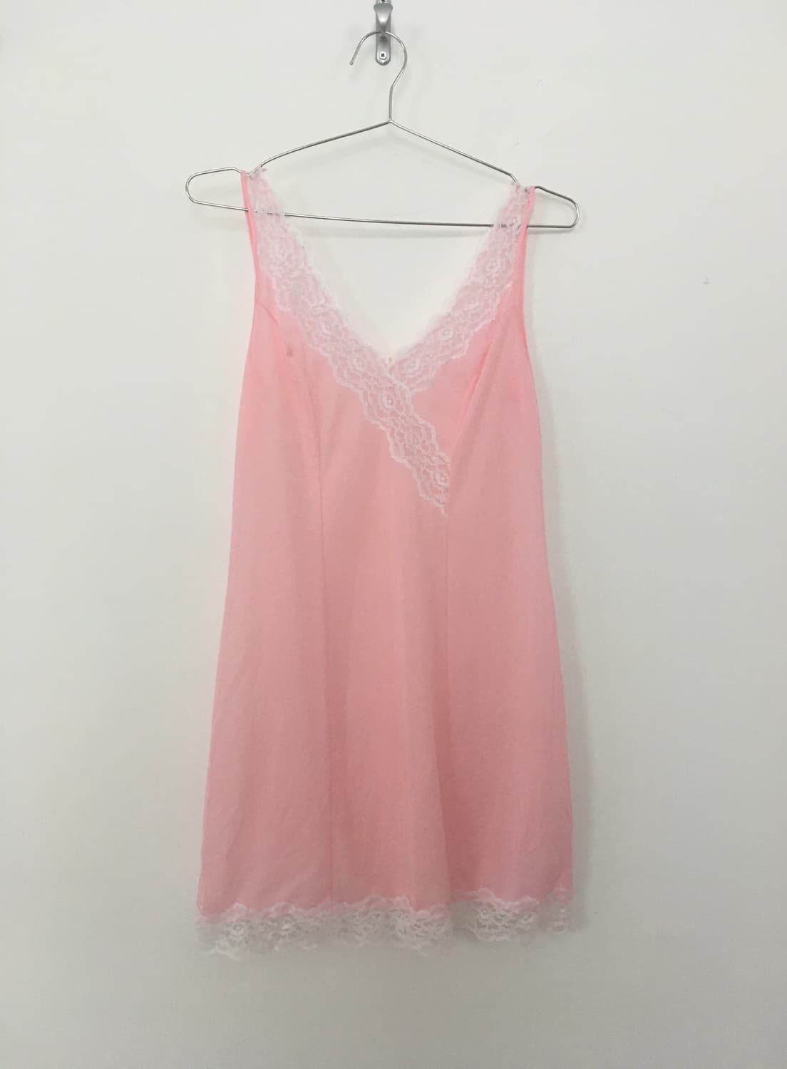 Pink Lace Slip Dress 상품이미지1