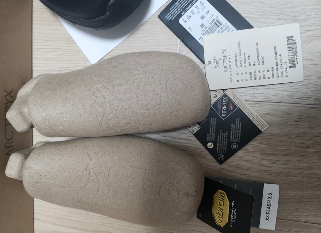 아크테릭스 버텍스 알파인 GTX 280mm 판매합니다 상품이미지5