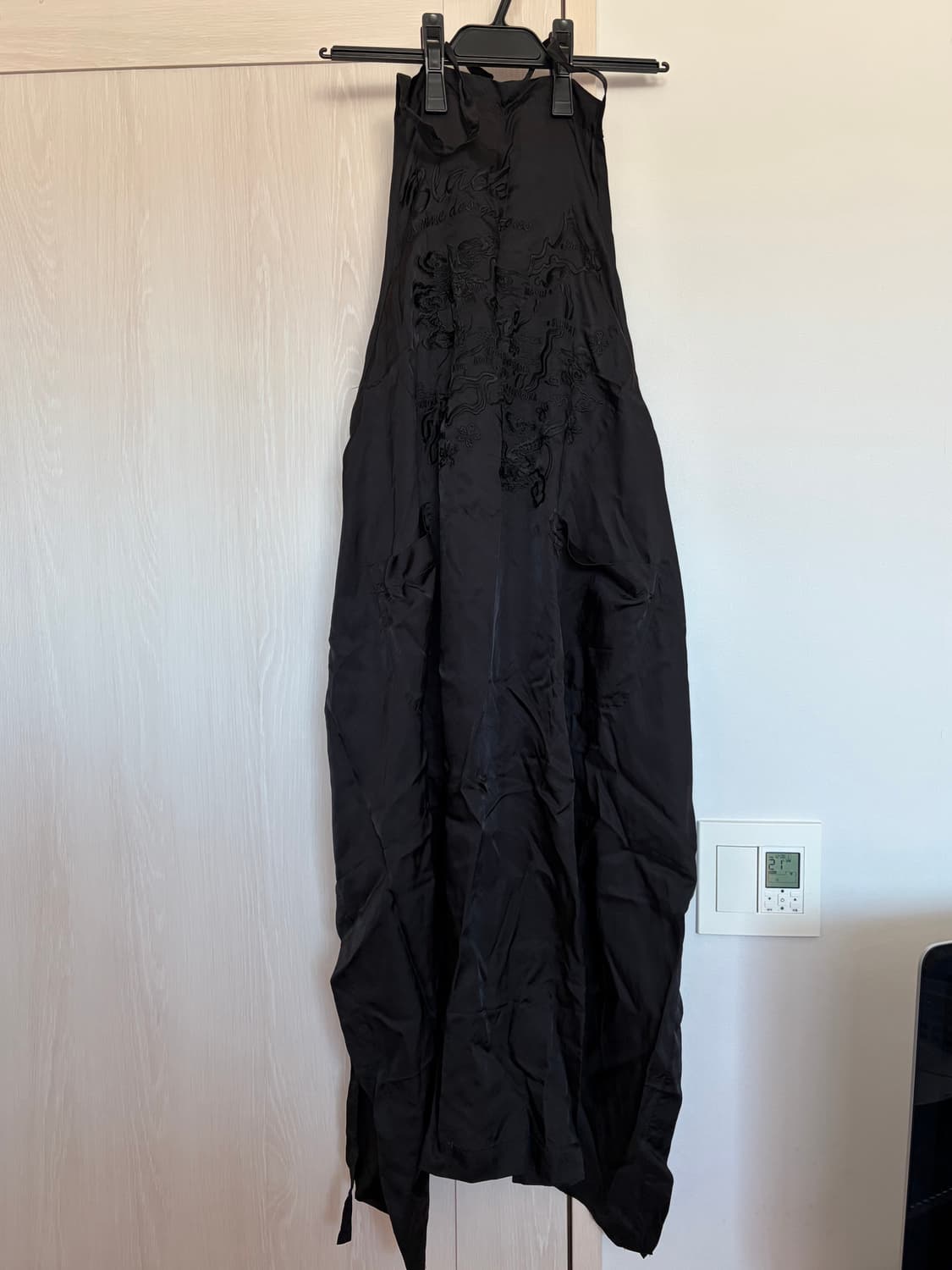 BLACK COMME DES GARÇONS 자수 에이프런 상품이미지2