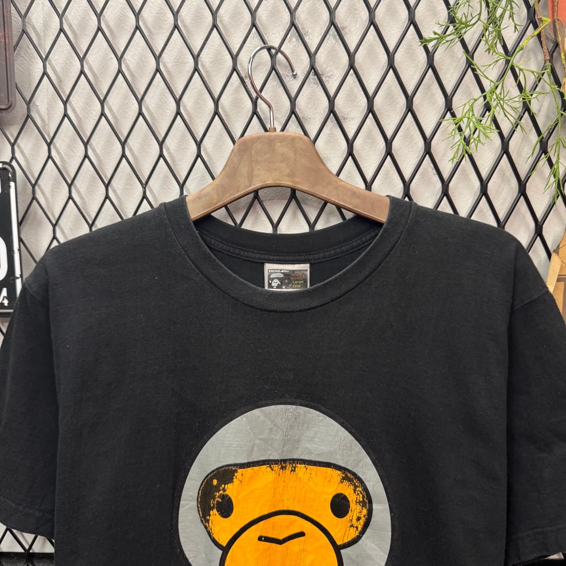 00s 베이프 반팔 티셔츠 전면 사루 프린팅 포인트 블랙 상품이미지3