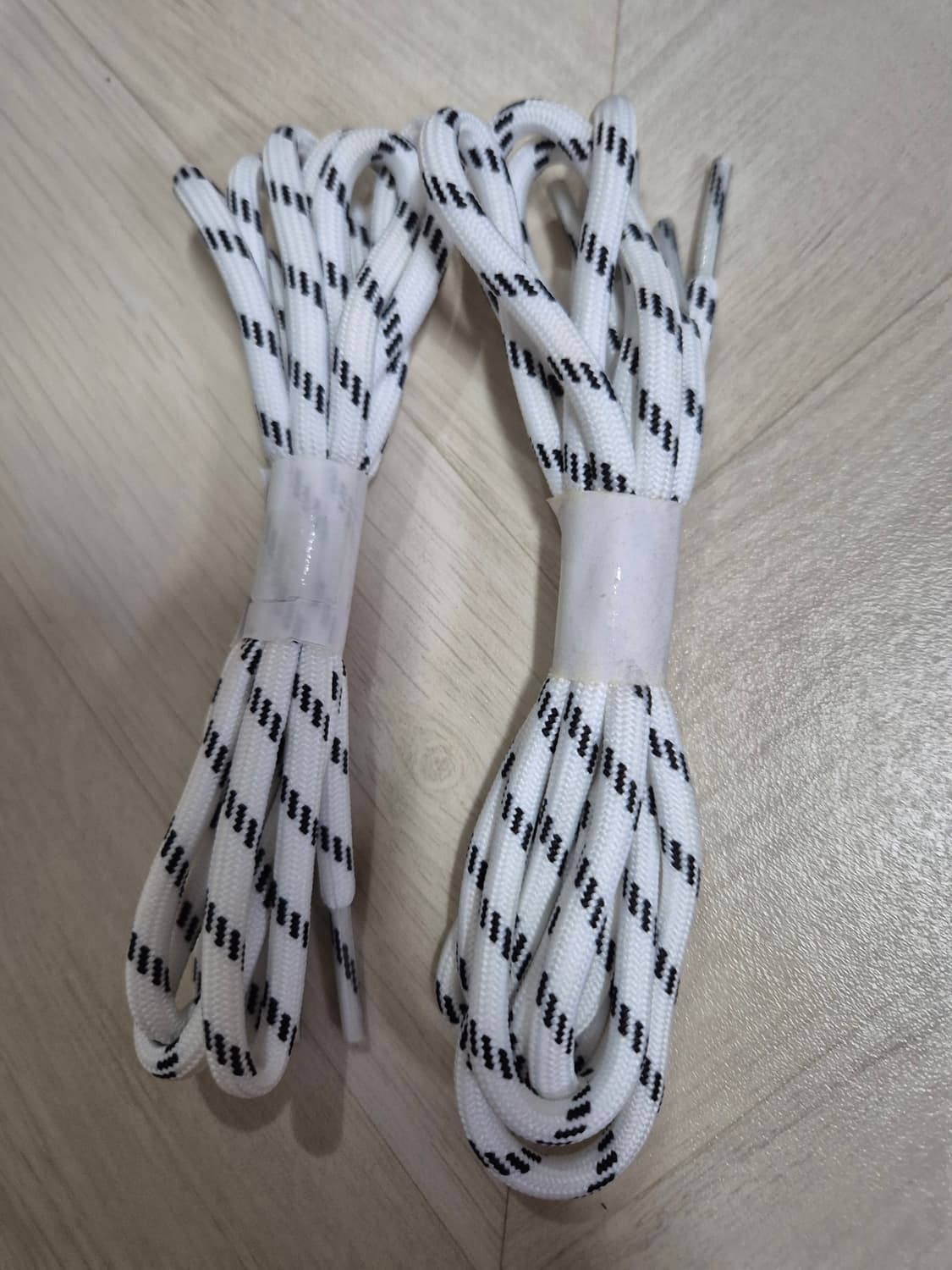 미사용 정품 발렌시아가 신발끈 상품이미지2