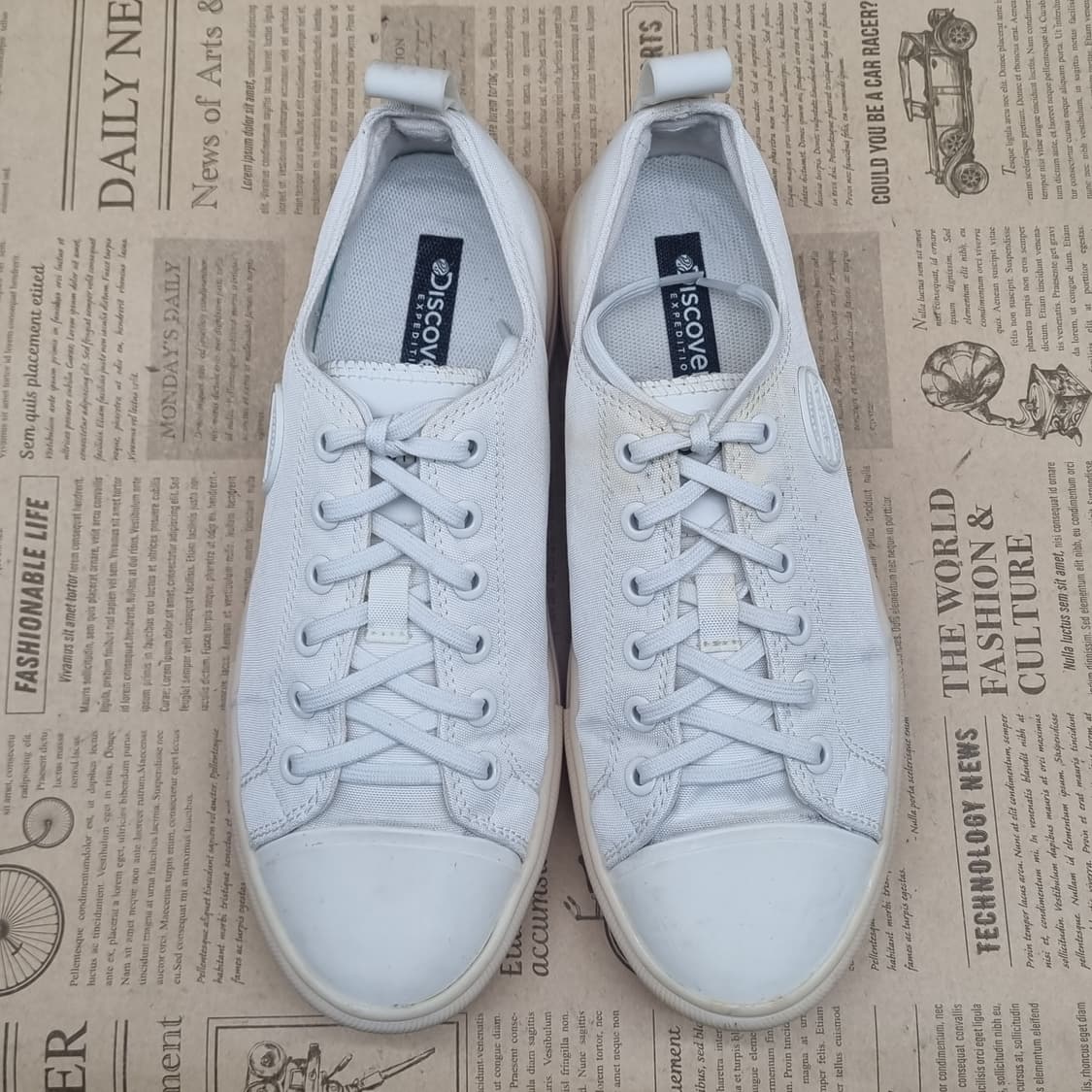 디스커버리 익스페디션 스니커즈 240 상품이미지2