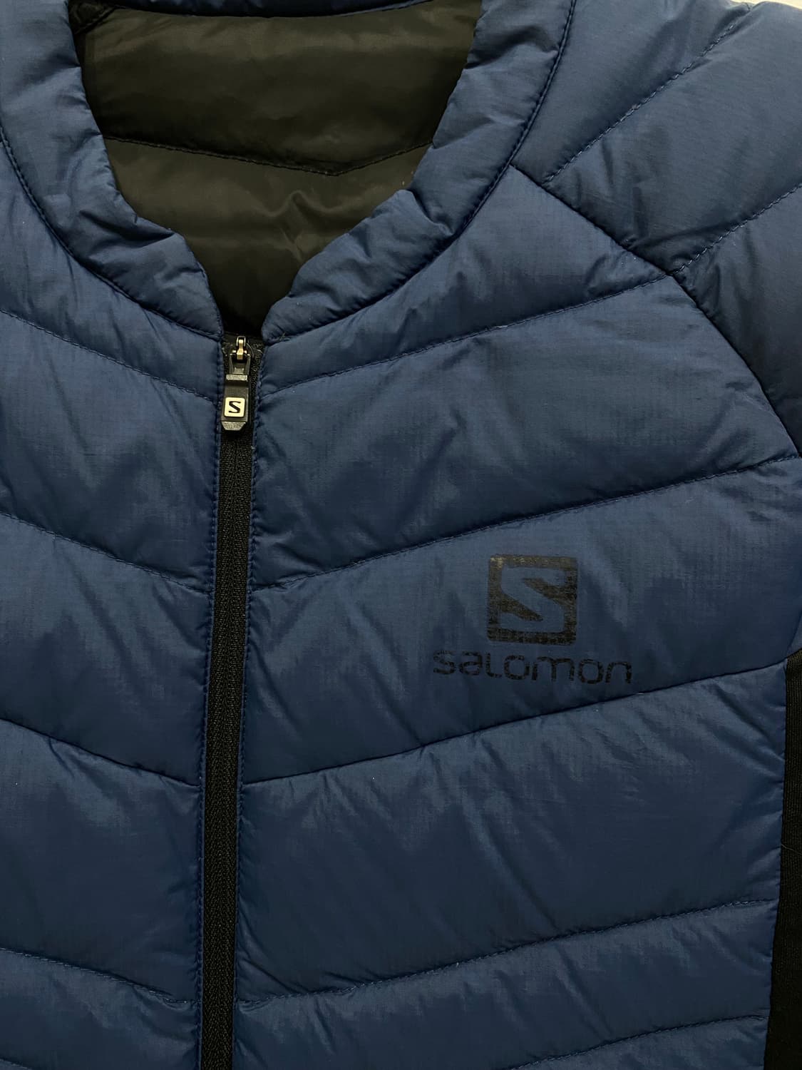 살로몬 경량패딩 라이트다운 패널하이브리드 상품이미지5