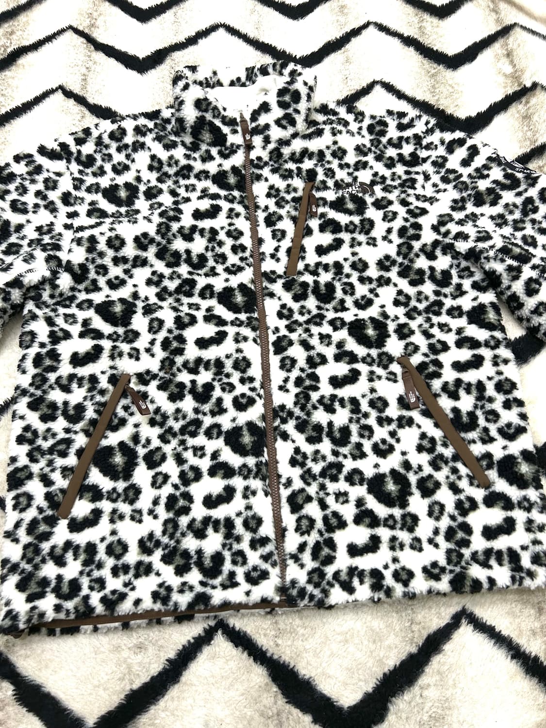 [2XL]노스페이스 리모 레오파드 플리스 자켓 상품이미지3