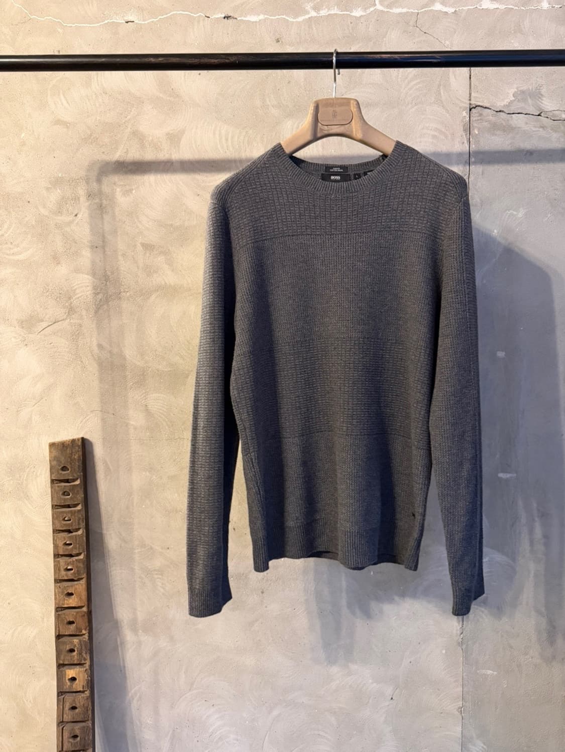 휴고보스 블랙라벨 크루넥 니트 100 상품이미지1