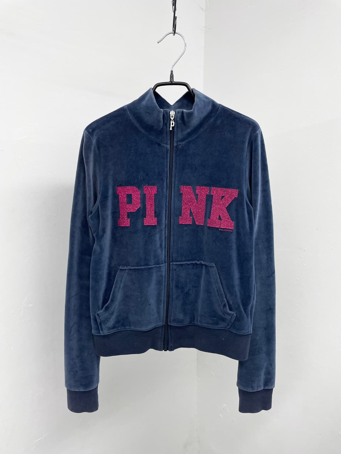 PINK 네이비 벨벳 로고 글리터 집업 상품이미지4