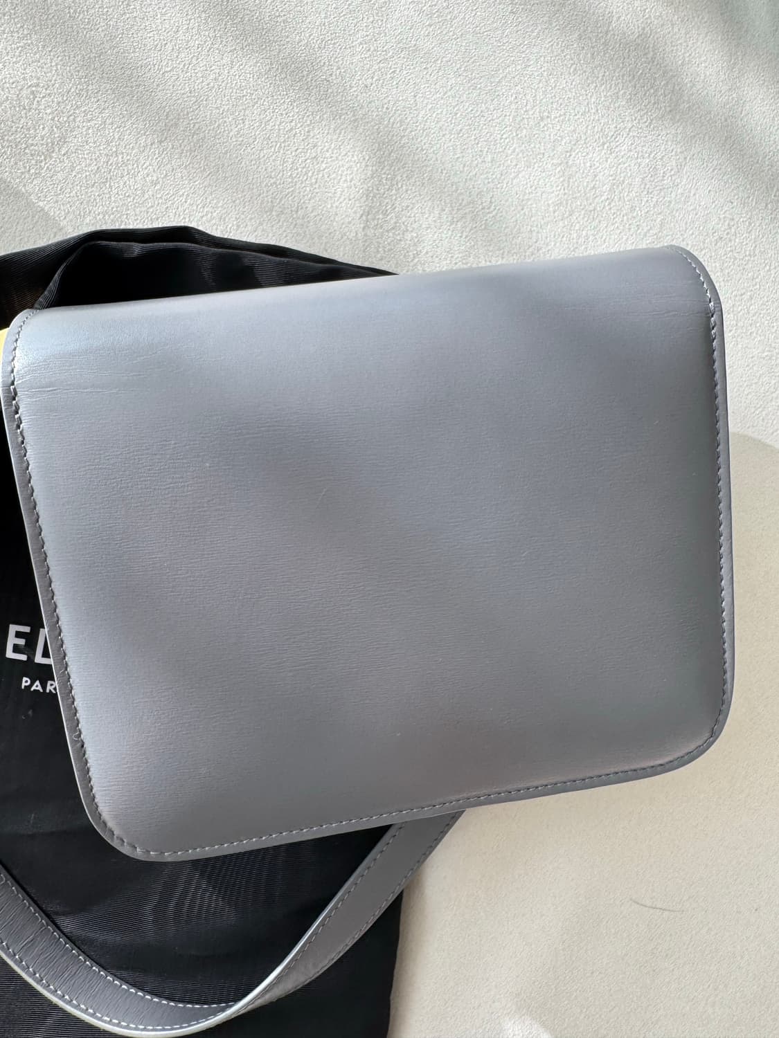 셀린느 클래식박스 틴 그레이 상품이미지8